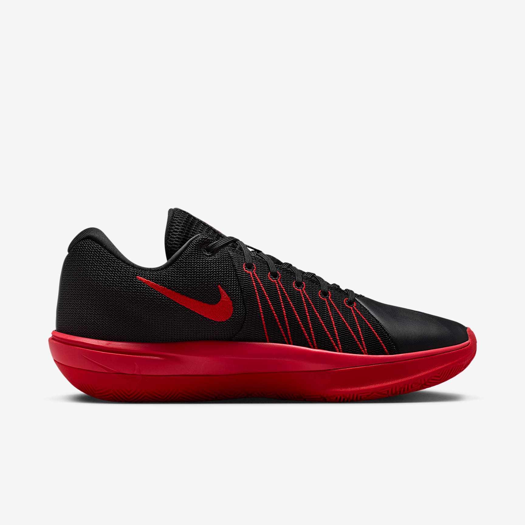 Nike G.T. Cut Academy 2 サイドビュー