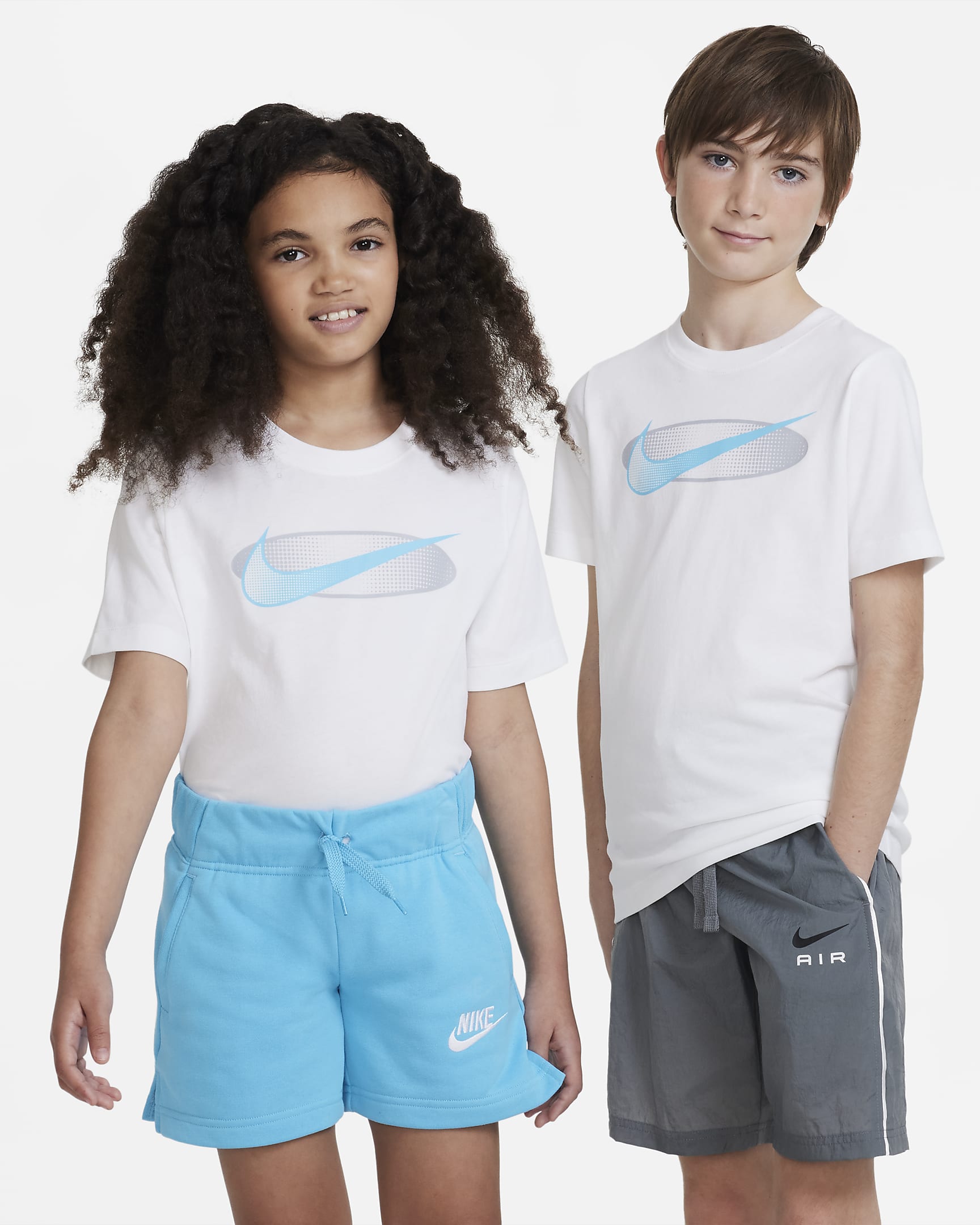 Nike Sportswear Older Kids' T-Shirt - White