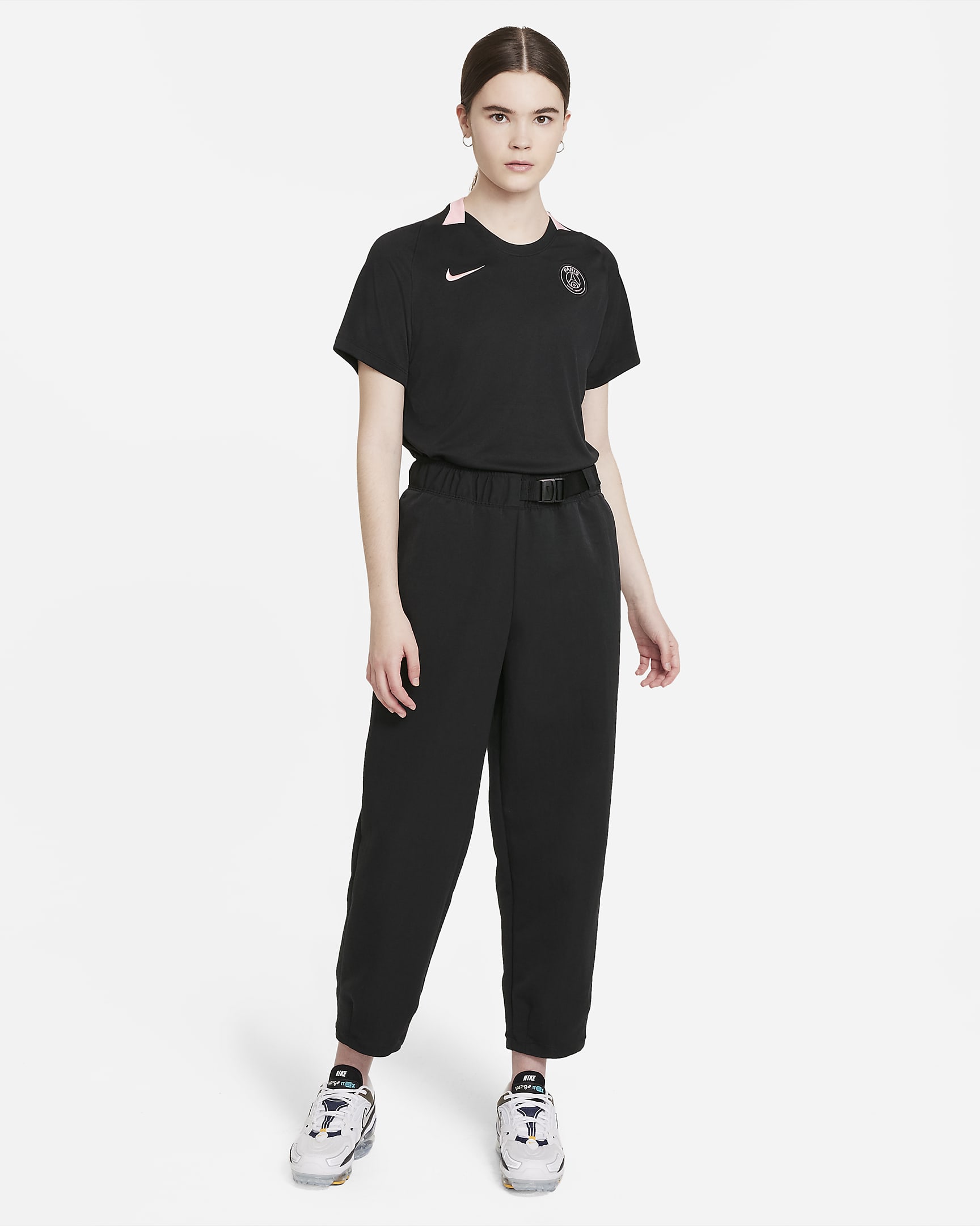 Paris Saint-Germain Women's Nike Dri-FIT Short-Sleeve Football Top. Nike CA