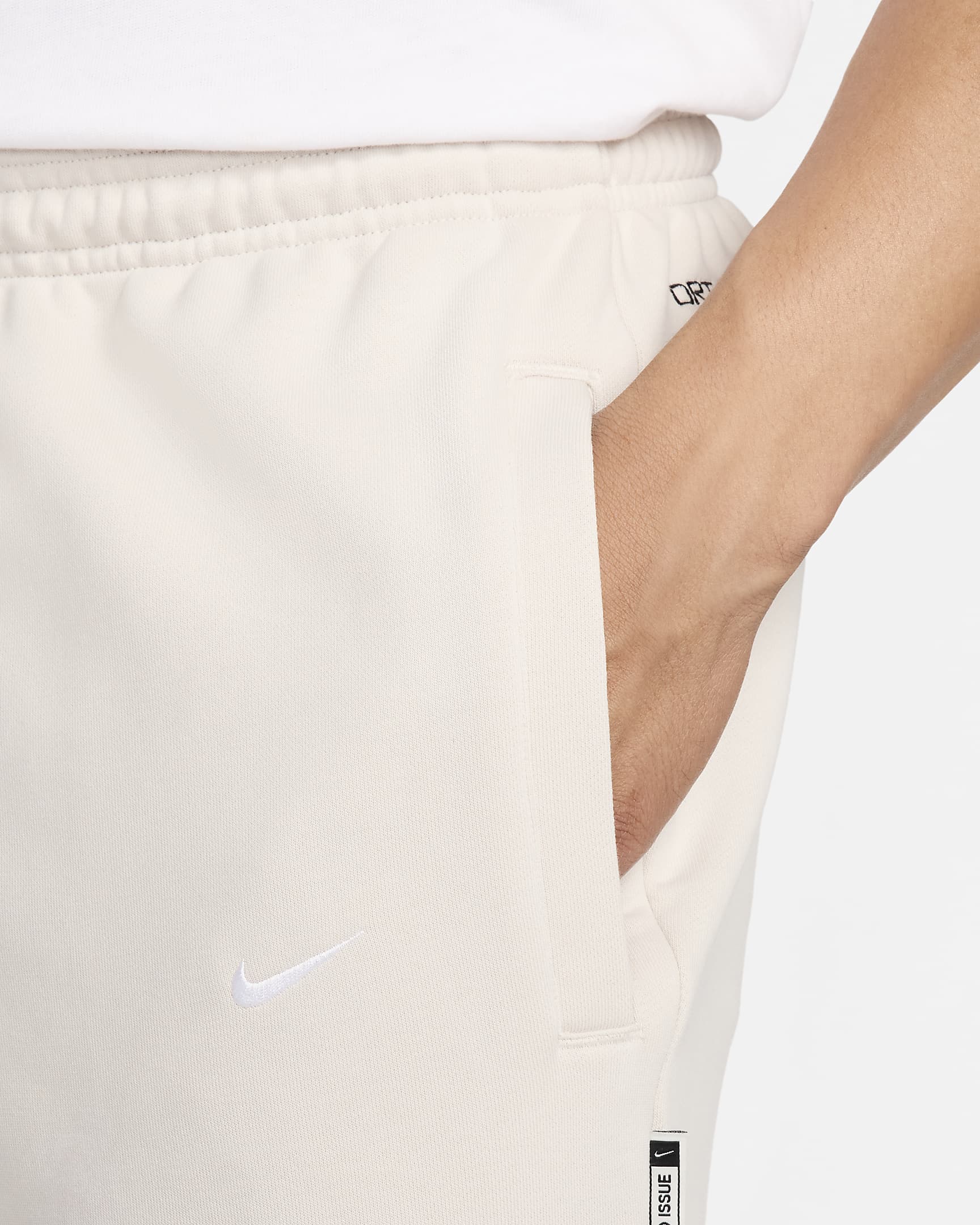 Liverpool FC Standard Issue Men's Nike Dri-FIT Soccer Tapered Pant - Light Orewood Brown/White