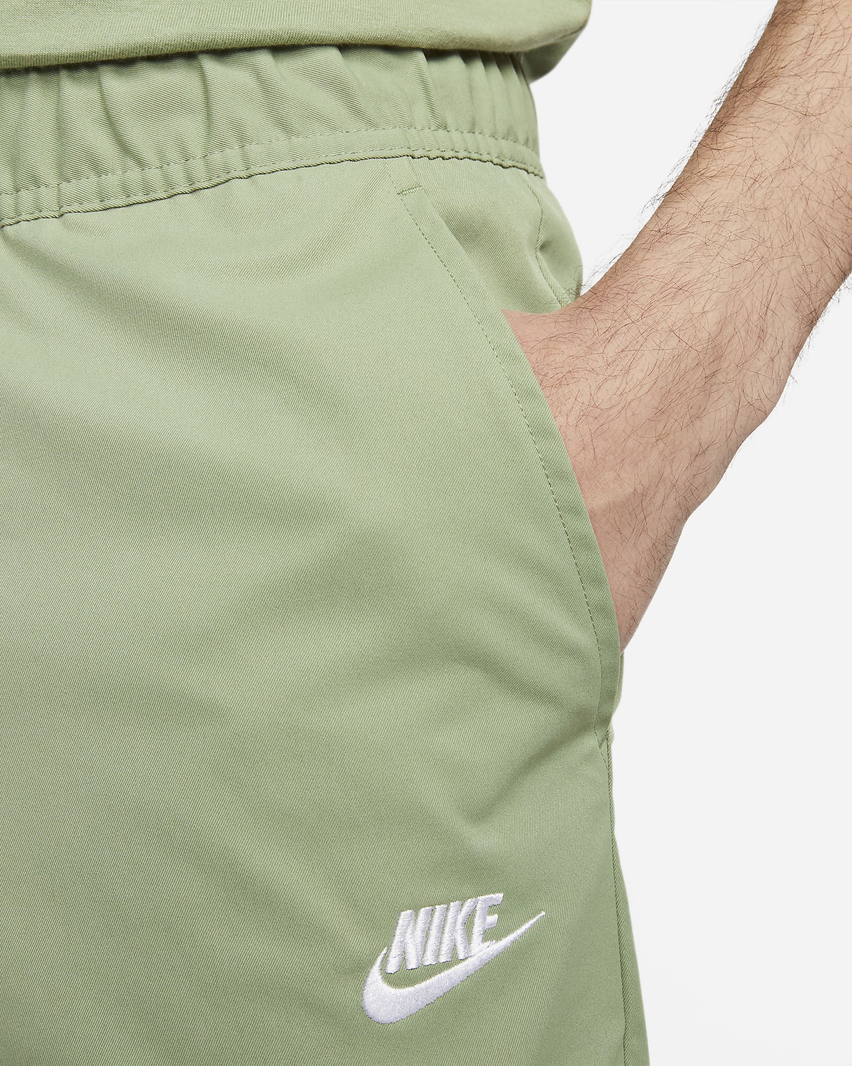Nike Club Men's Woven Tapered-Leg Trousers. Nike PH