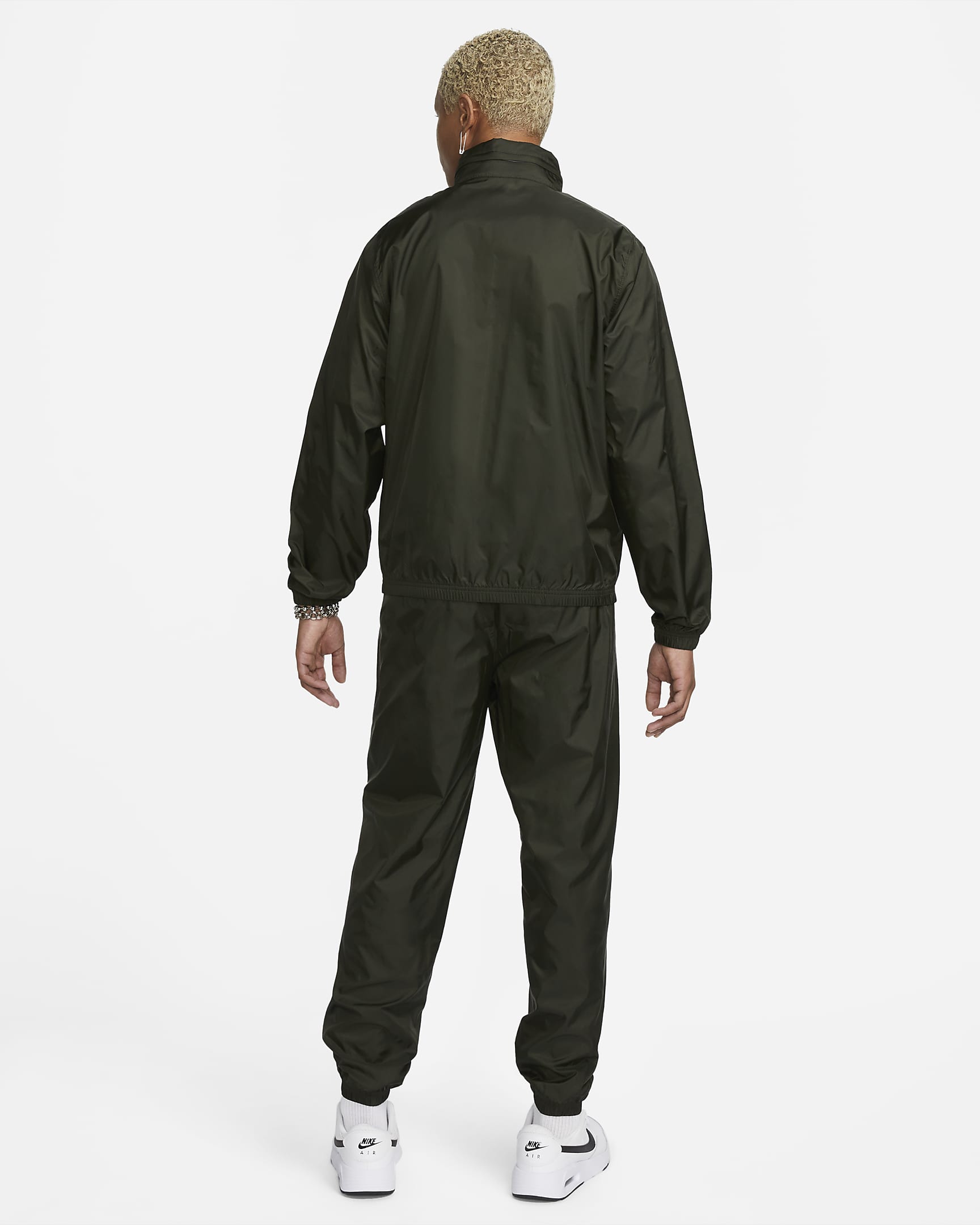 Nike Sportswear Club Men's Lined Woven Tracksuit. Nike IE