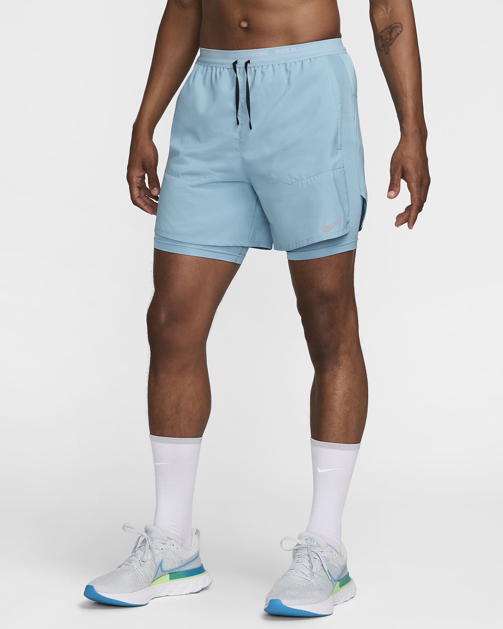 Nike Stride Dri-FIT hybridløpeshorts til herre (13 cm) - Denim Turquoise/Denim Turquoise/Svart