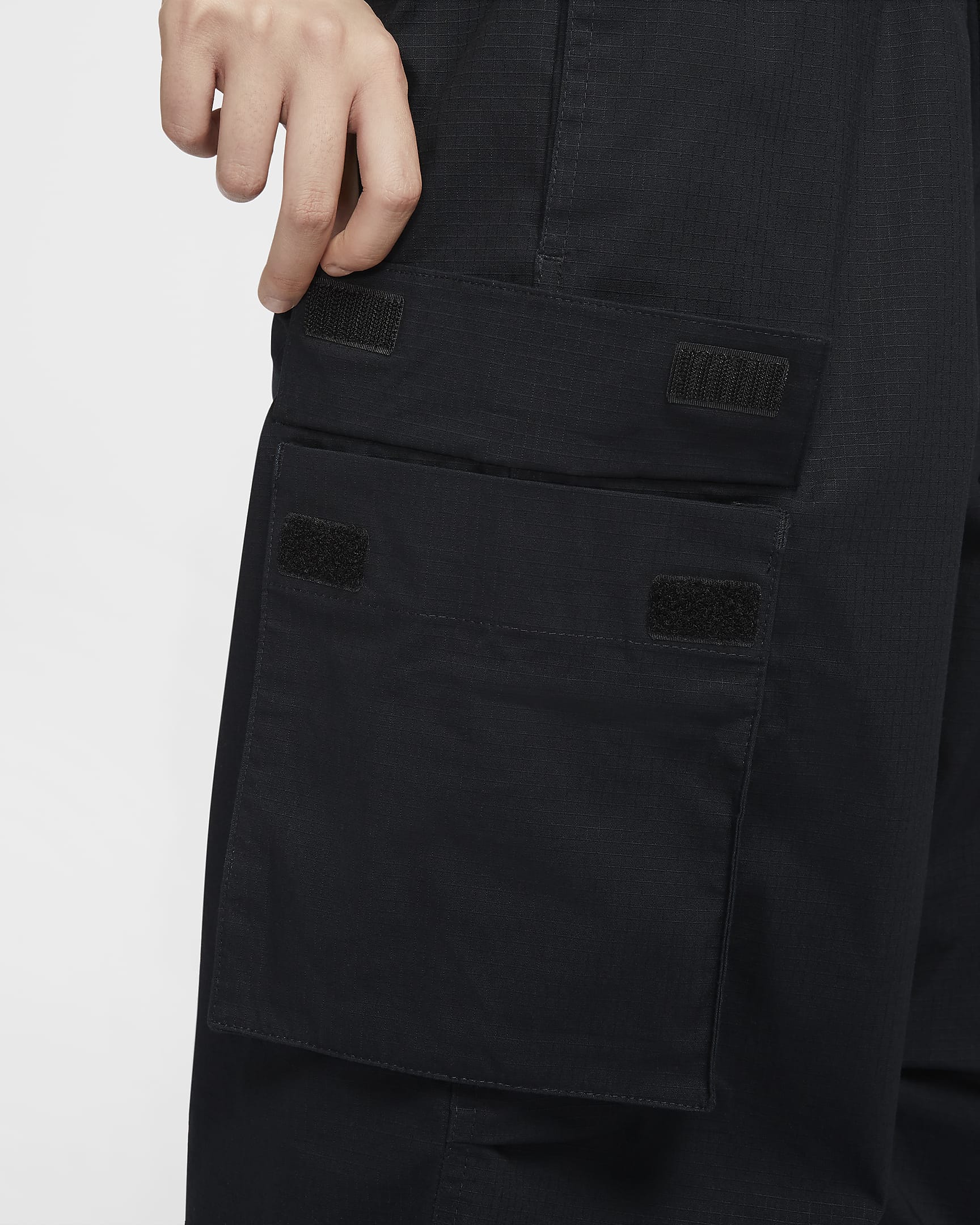 Nike Sportswear Women's Mid-Rise Cargo Trousers - Black/Sail