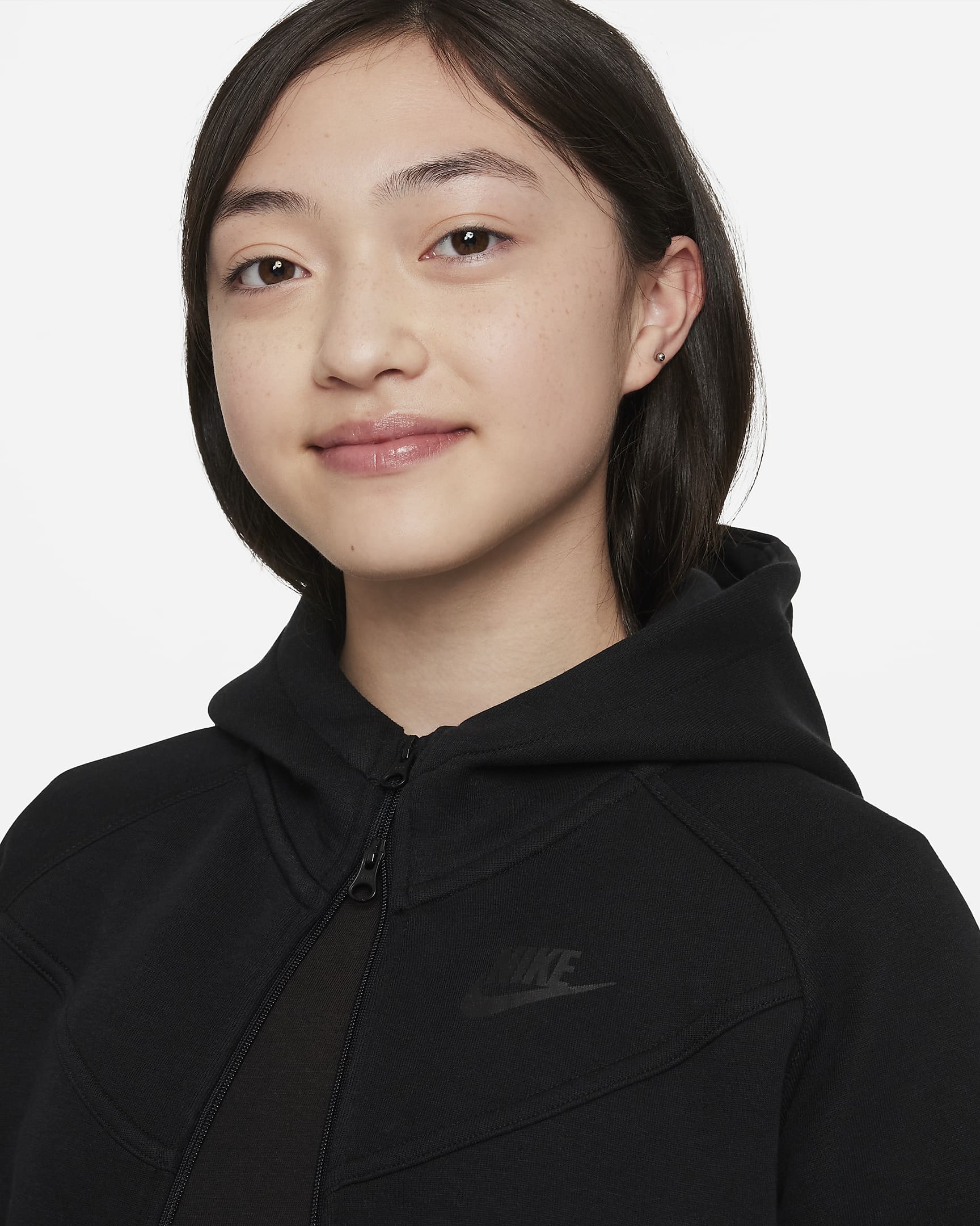 Nike Sportswear Tech Fleece Hoodie mit durchgehendem Reißverschluss für ältere Kinder (Mädchen) - Schwarz/Schwarz/Schwarz