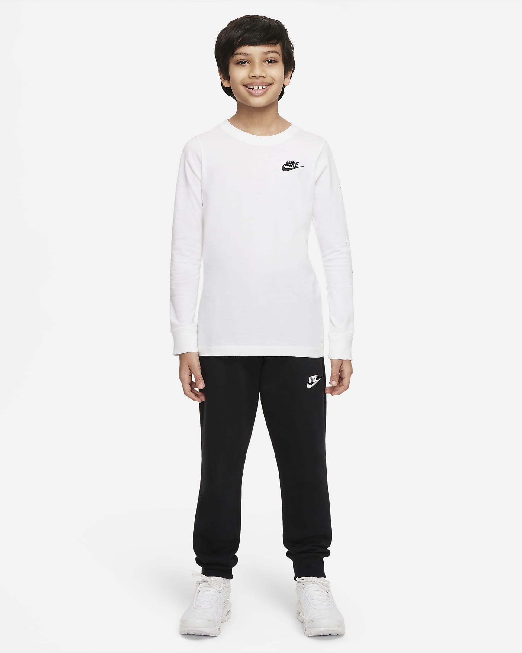 Nike Sportswear Big Kids' (Boys') Long-Sleeve T-Shirt. Nike JP