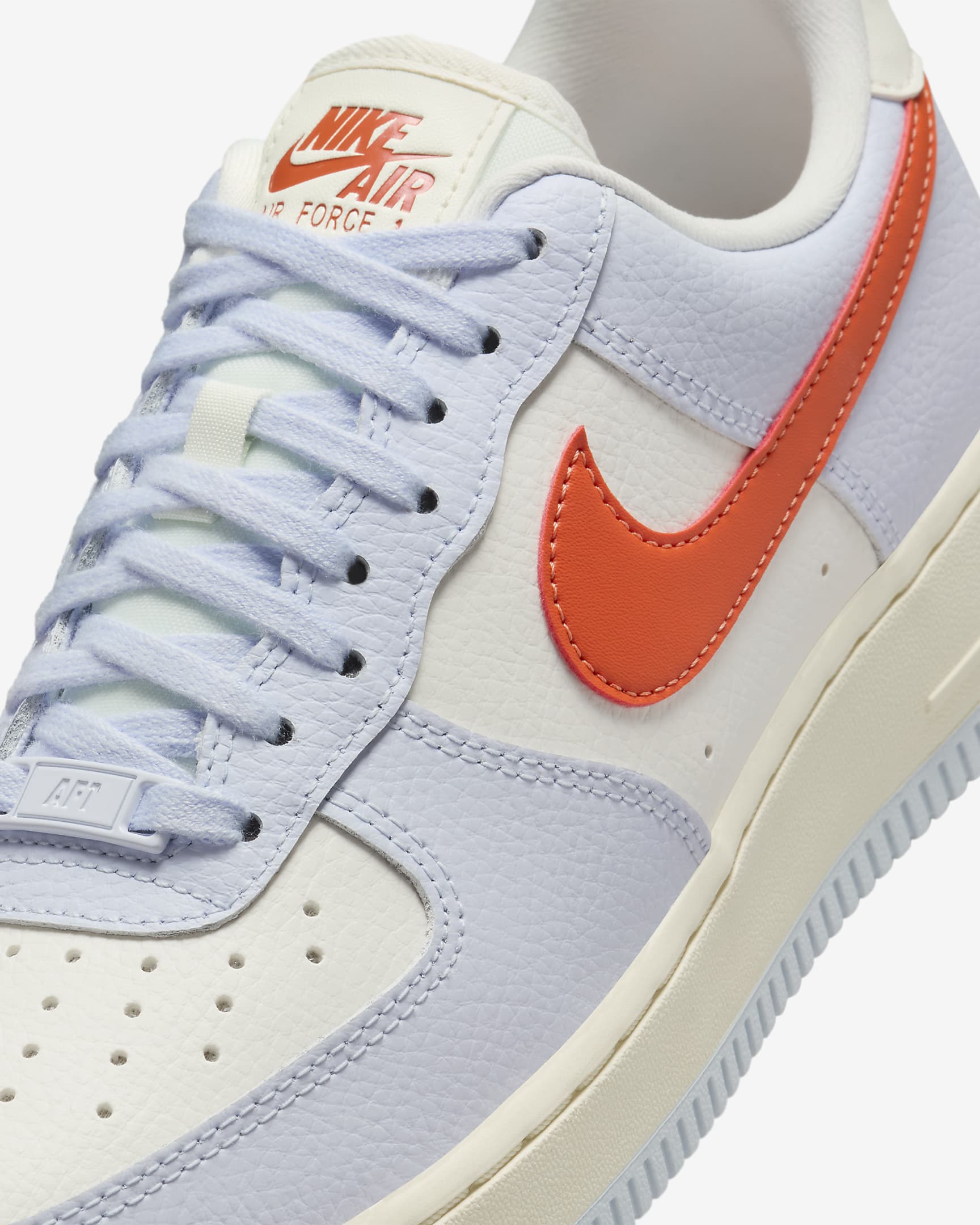 Nike Air Force 1 '07 Schuh (Damen). Nike AT