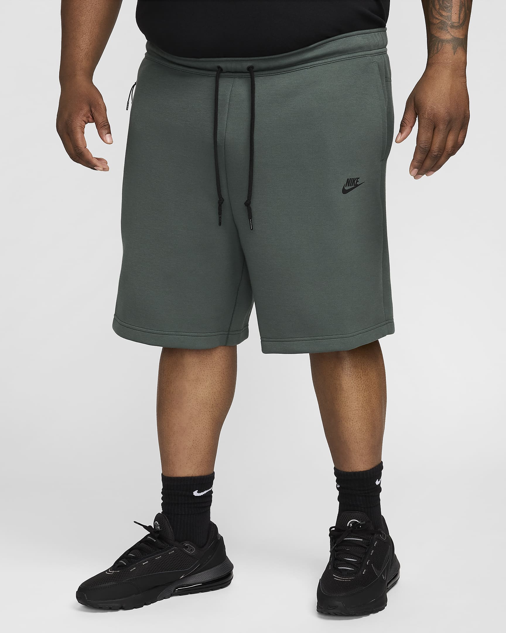 Shorts Nike Sportswear Tech Fleece - Uomo - Vintage Green/Nero