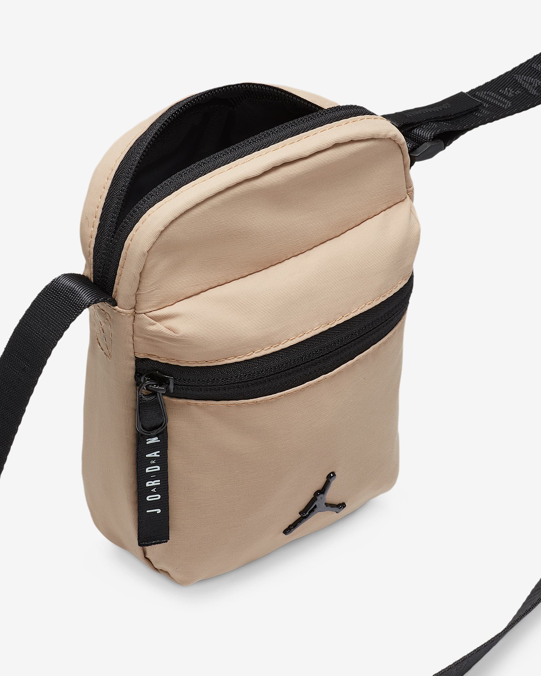 Jordan Airborne Festival Bag. Nike IE