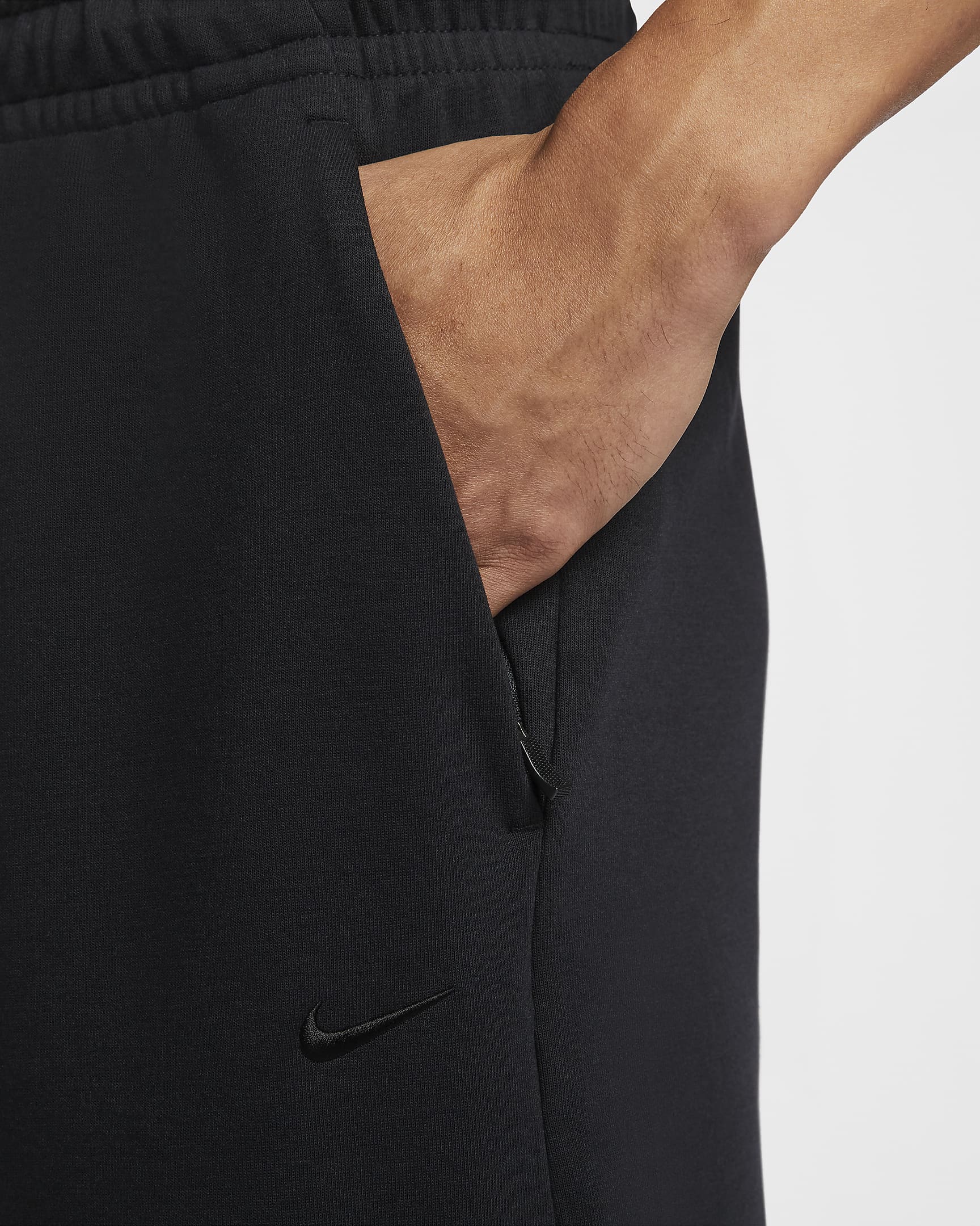 Nike Primary Men's 18cm (approx.) Dri-FIT UV Unlined Versatile Shorts - Black/Black