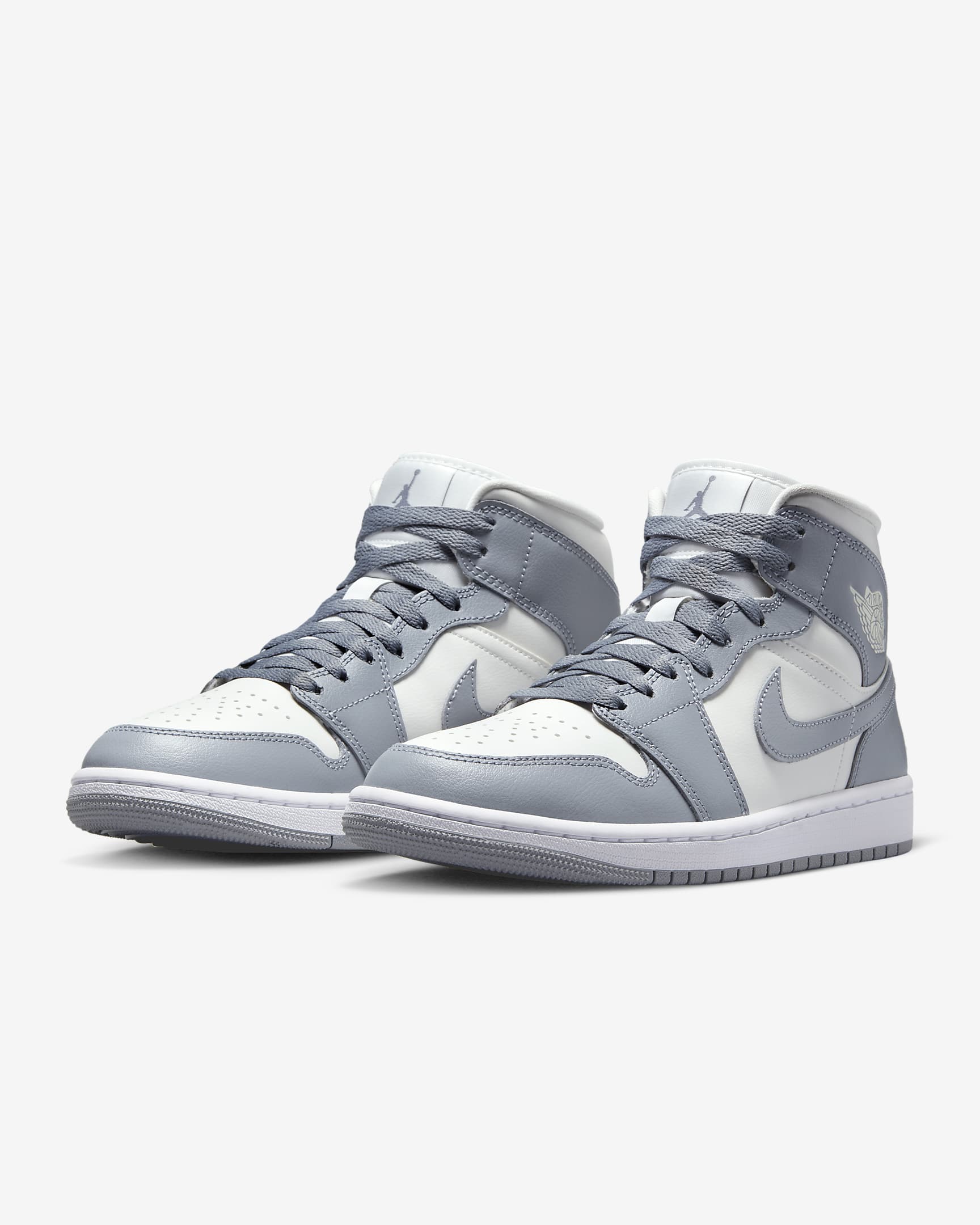 air jordan 1 mid women's shoe