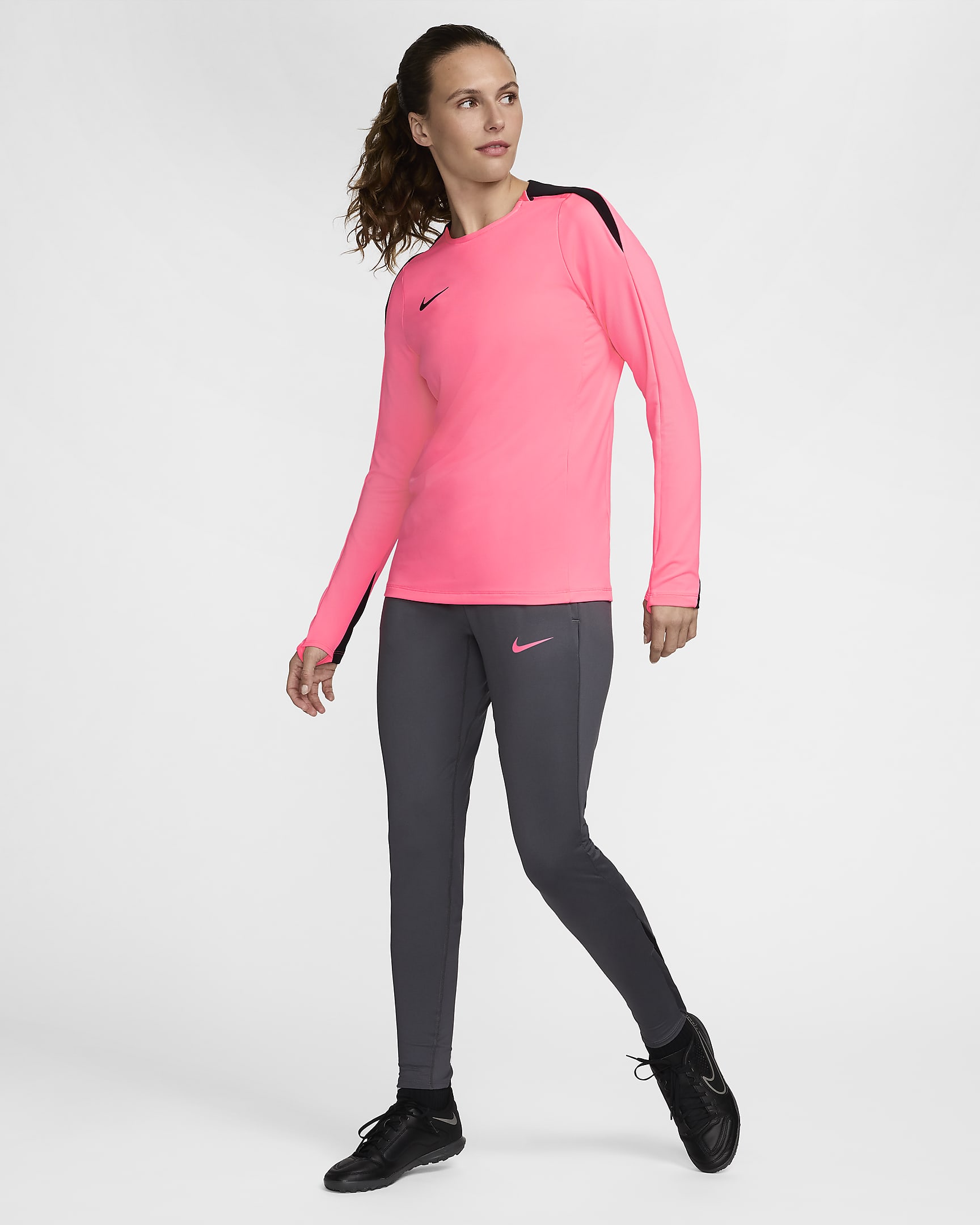 Haut de foot à col ras-du-cou Dri-FIT Nike Strike pour femme - Sunset Pulse/Noir/Noir