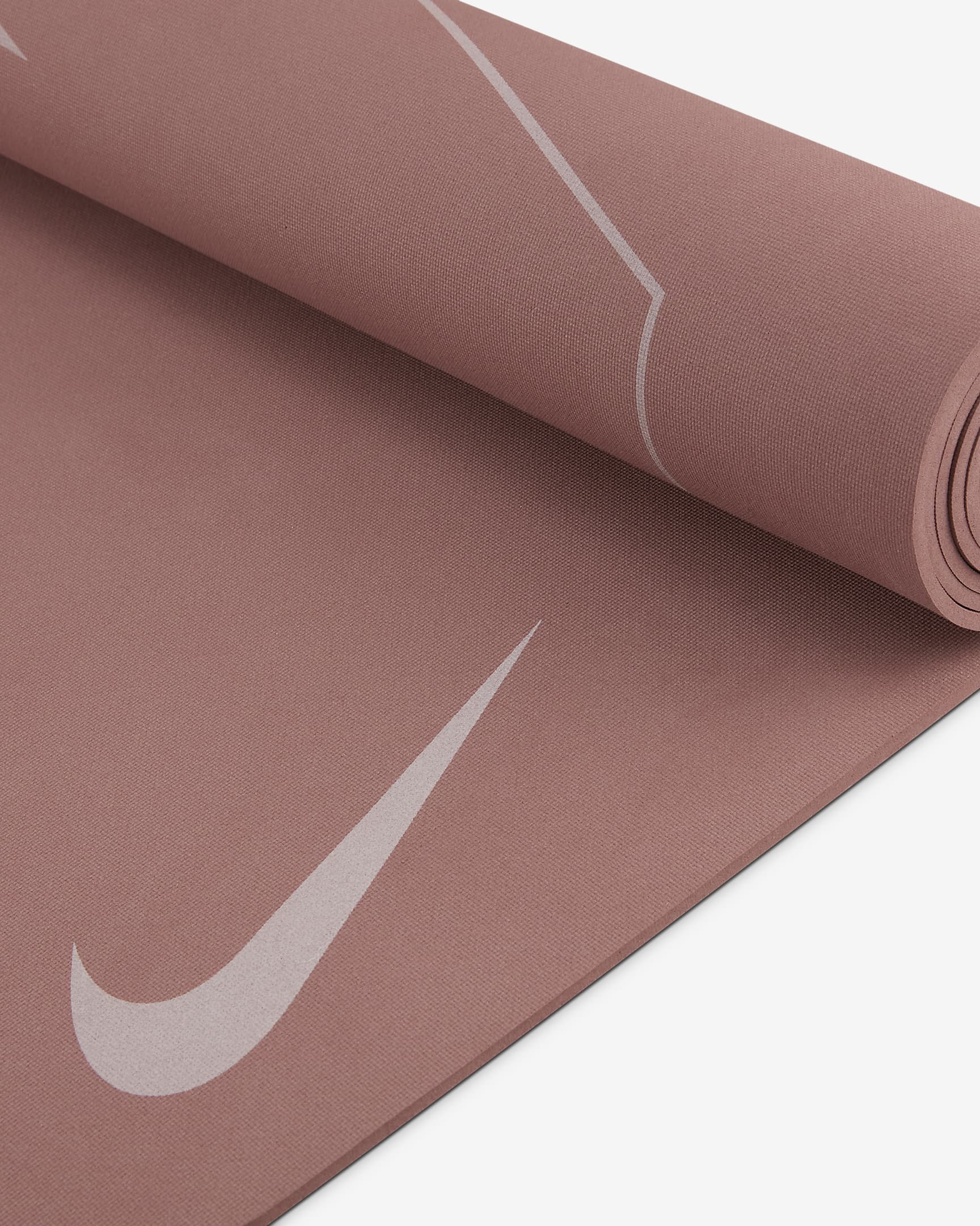 Nike Reversible Yoga Mat (4mm). Nike LU