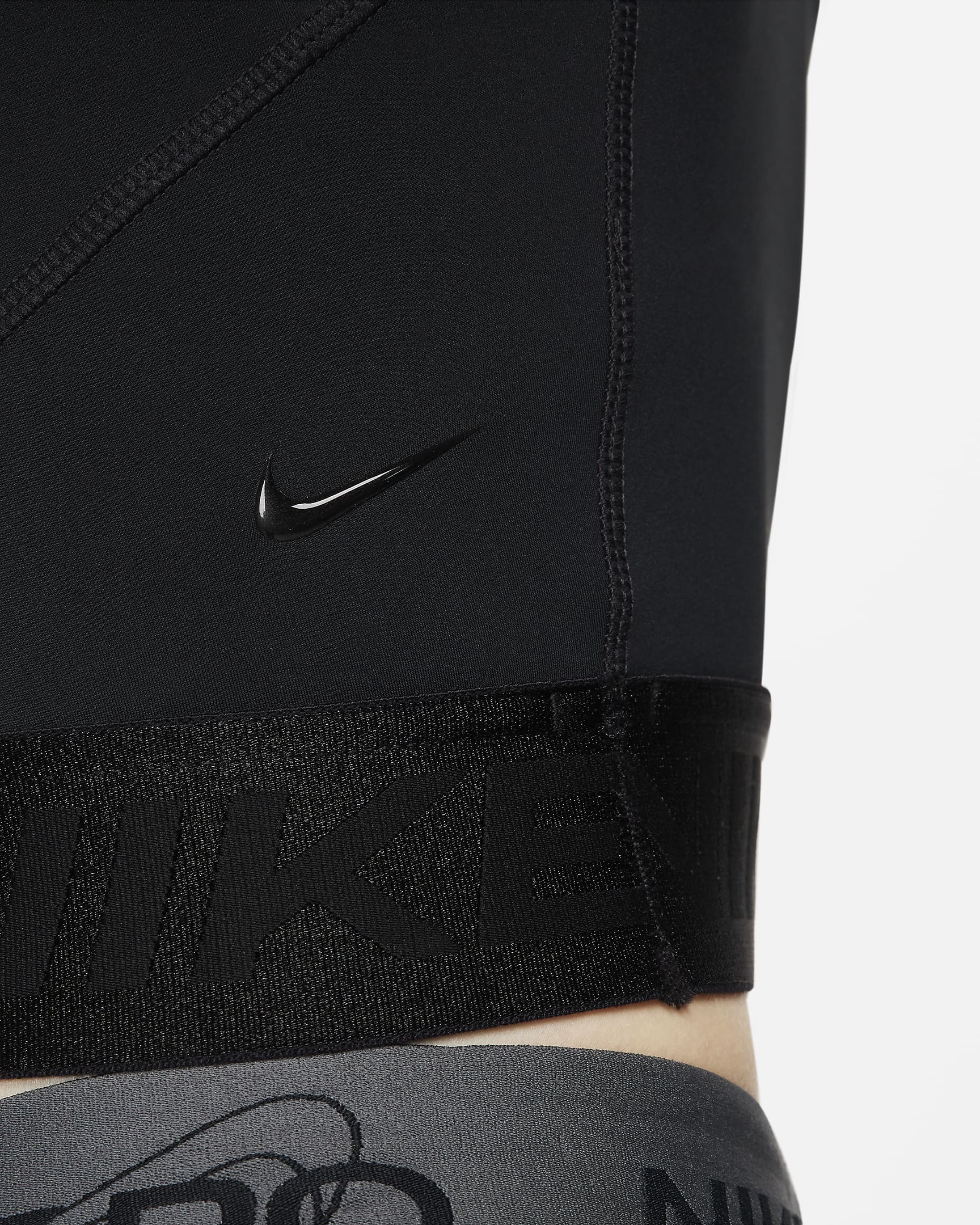 Nike Pro Dri-FIT Samarreta de disseny cropped - Dona - Negre