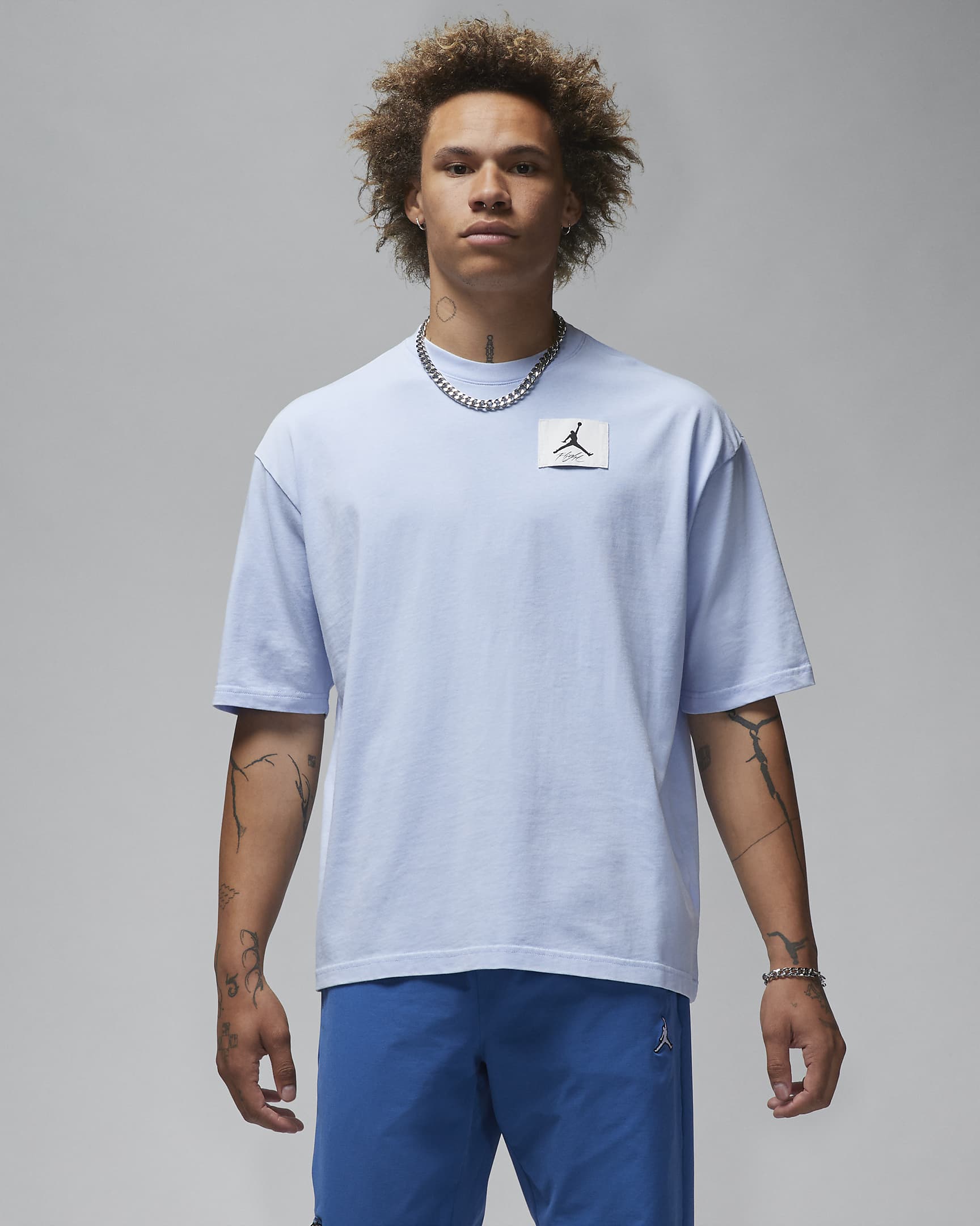 Jordan Flight Essentials Men's Oversized T-Shirt. Nike.com