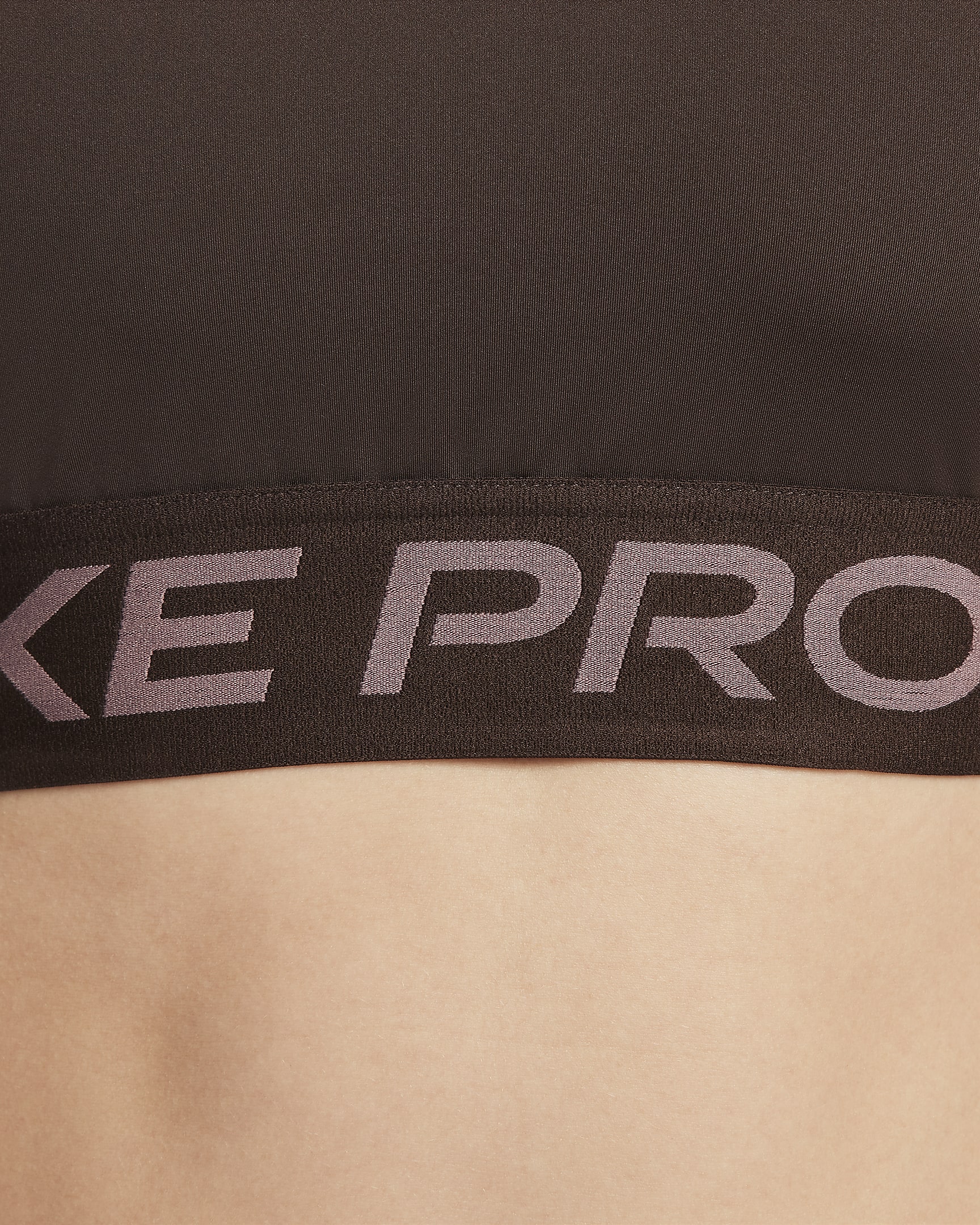 Nike Pro Parte de arriba corta de manga larga Dri-FIT - Mujer - Baroque Brown/Blanco