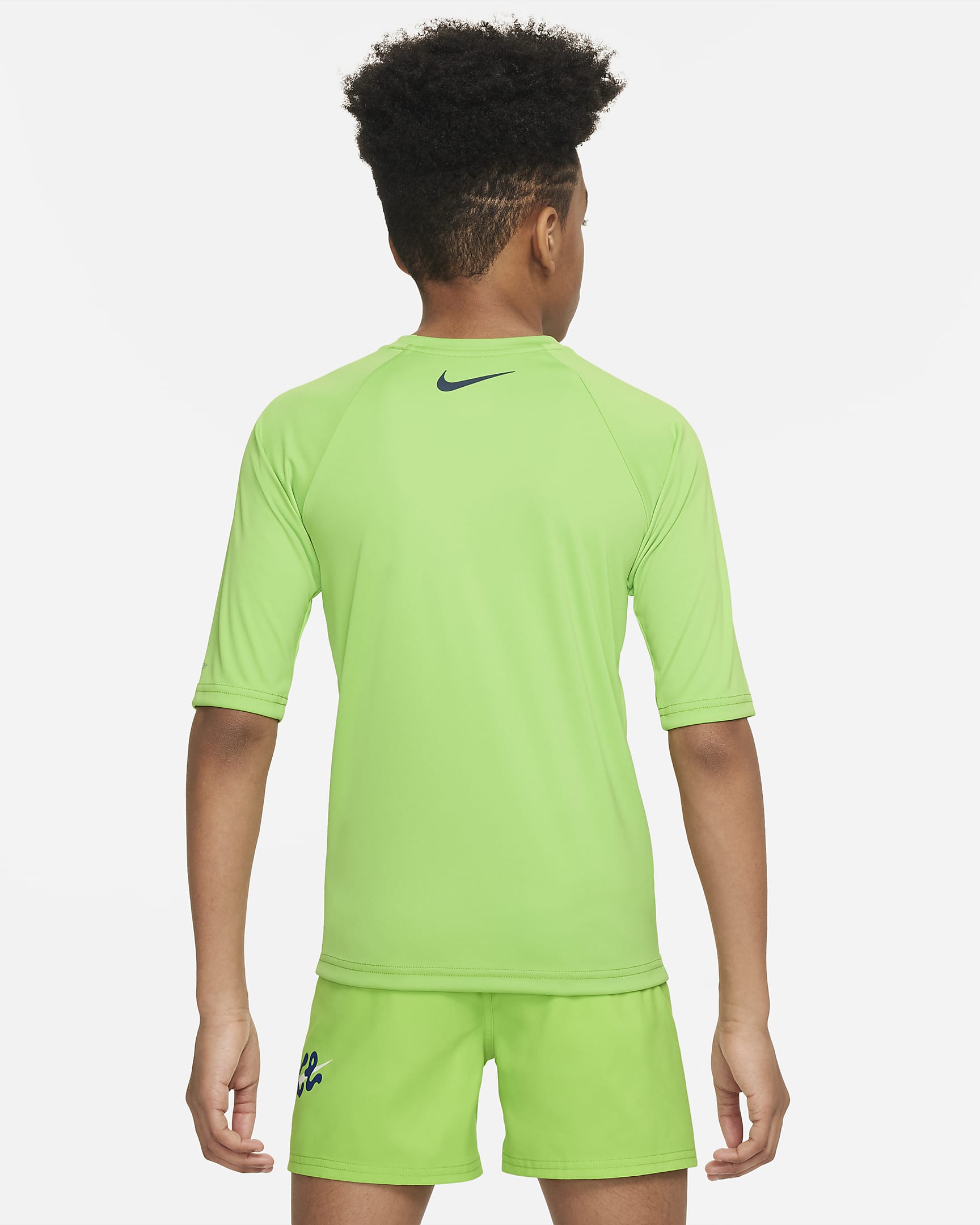 Camiseta Hydroguard de manga corta para niño talla grande Nike Swim Scribble - Verde acción