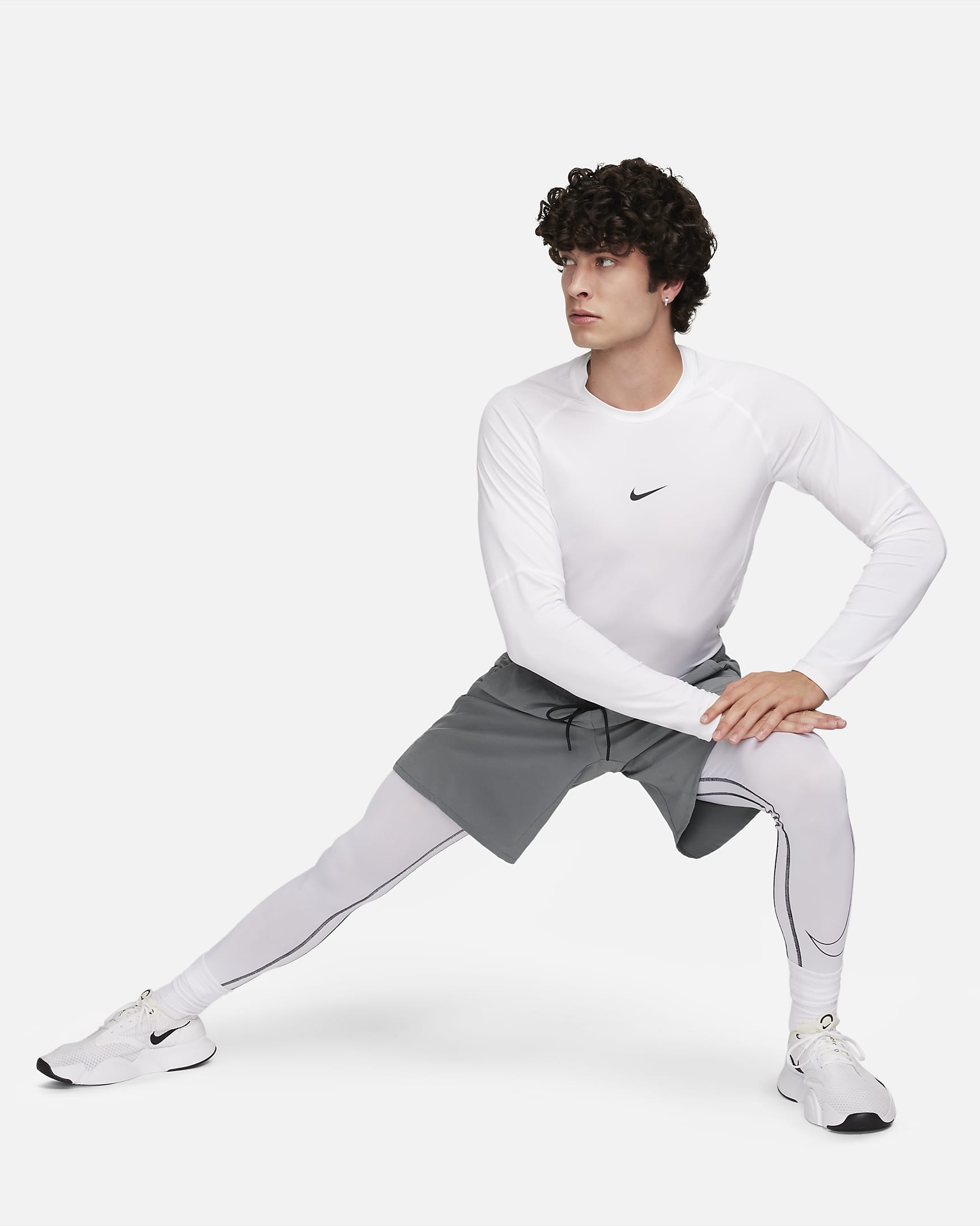 Playera de fitness slim de manga larga Dri-FIT para hombre Nike Pro ...