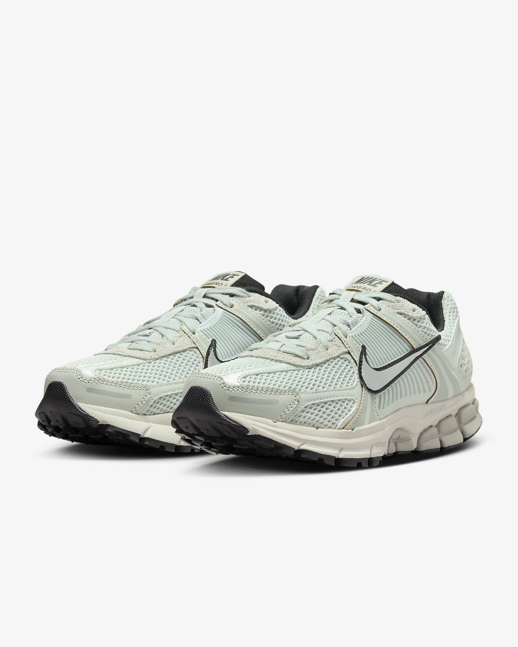 รองเท้าผู้หญิง Nike Zoom Vomero 5 - Light Silver/Light Bone/ดำ/Chrome