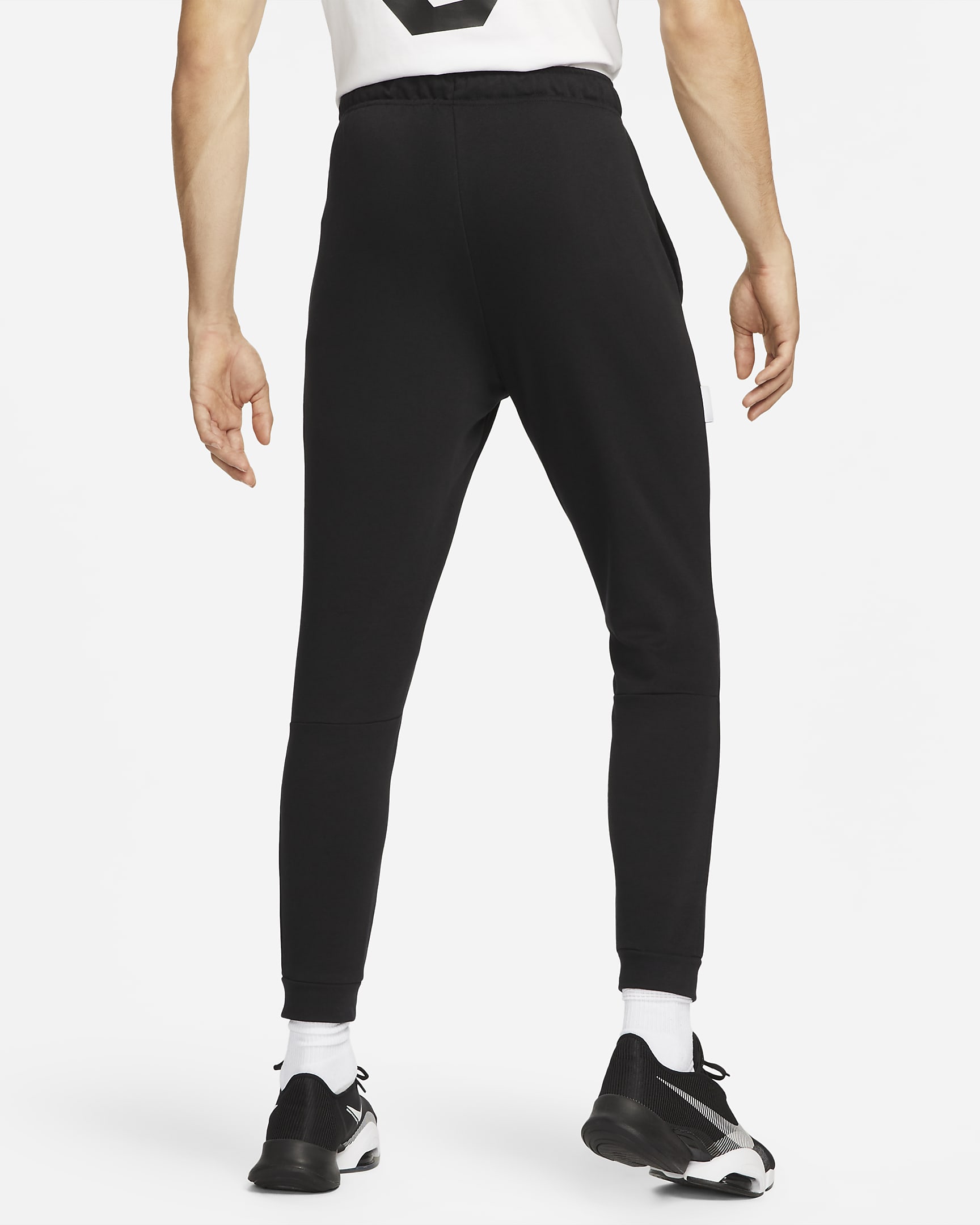 Nike Dri-FIT Studio '72 Men's Tapered Fitness Trousers. Nike LU