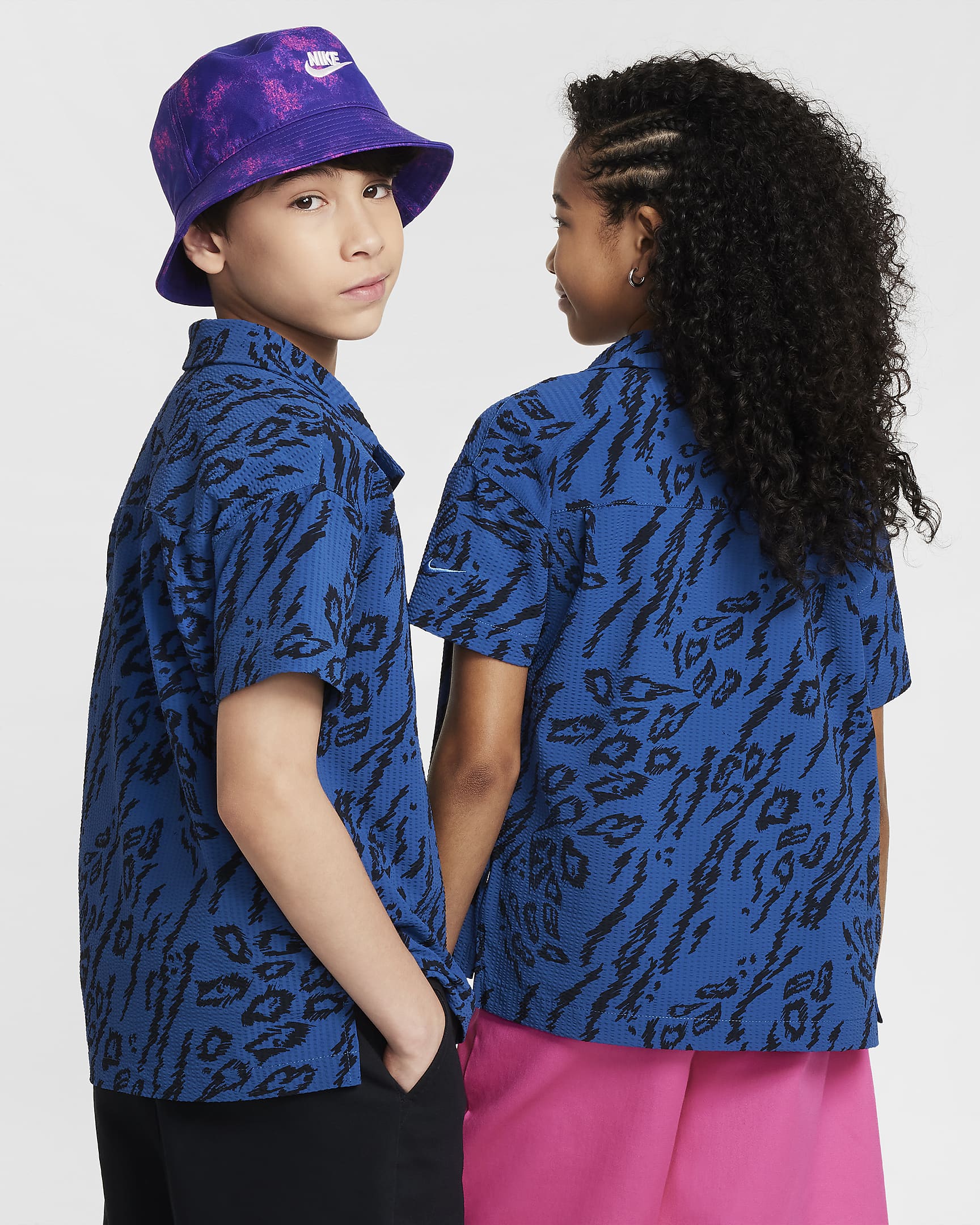 Nike SB Older Kids' Dri-FIT Button-Down Skate Top - Court Blue/Star Blue