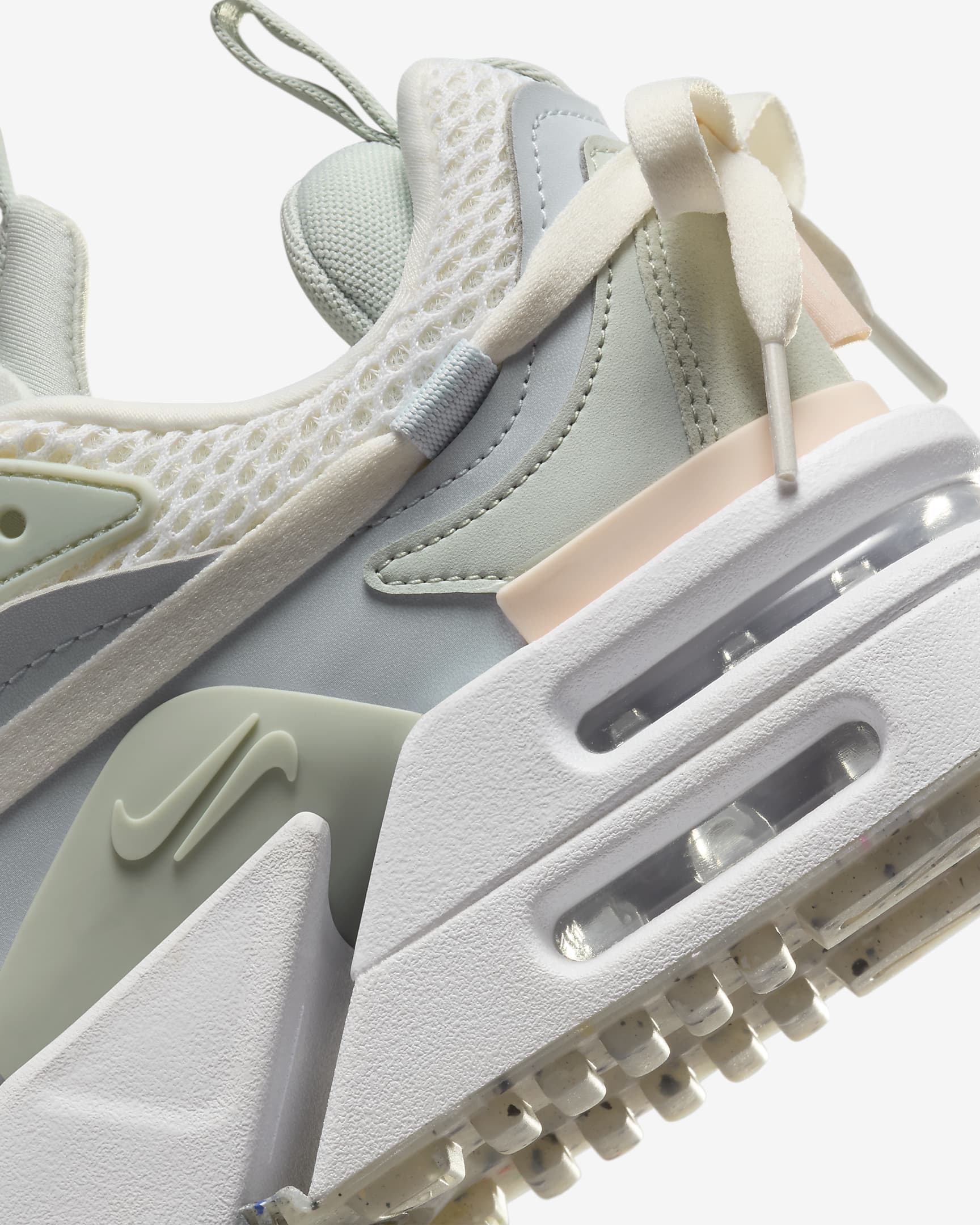 Chaussures Nike Air Max Furyosa pour Femme - Sail/Pale Ivory/Light Silver/Crimson Tint