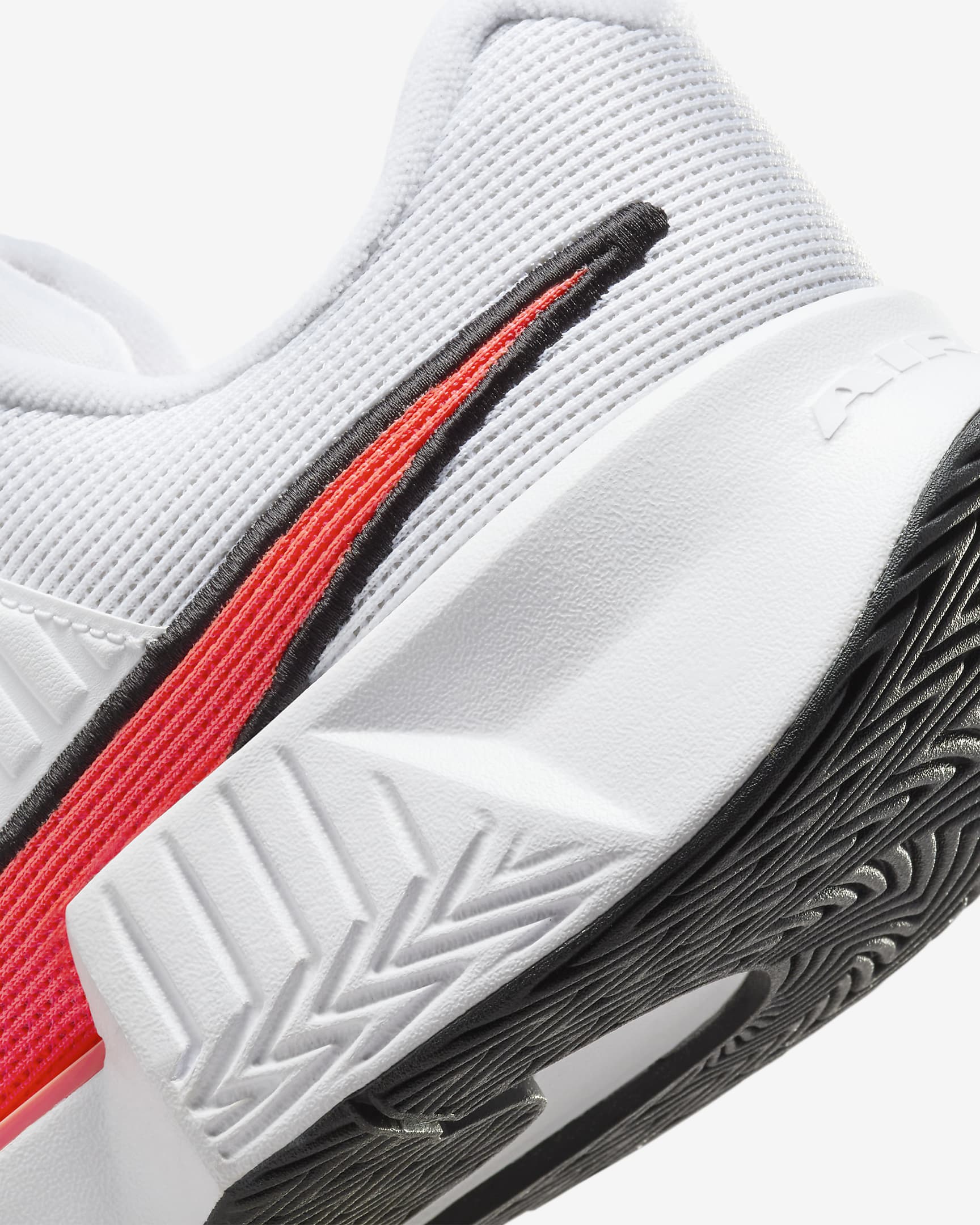 Nike GP Challenge Pro Men's Hard Court Tennis Shoes. Nike PH