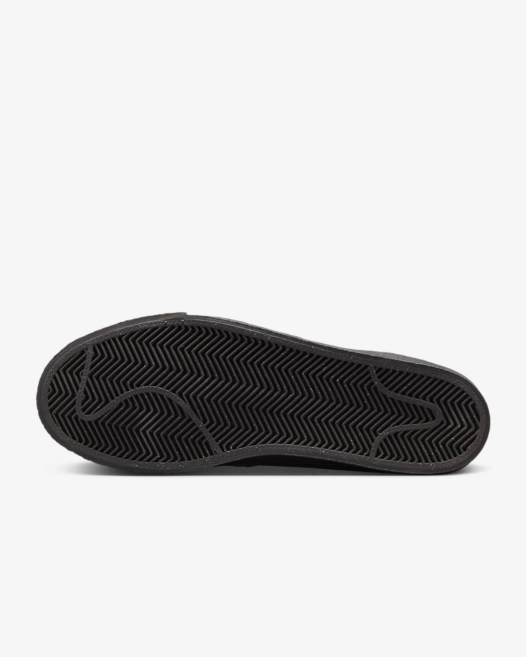 Nike SB Zoom Blazer Mid Premium Skate Shoes - Legend Dark Brown/Obsidian/Light British Tan/Fir