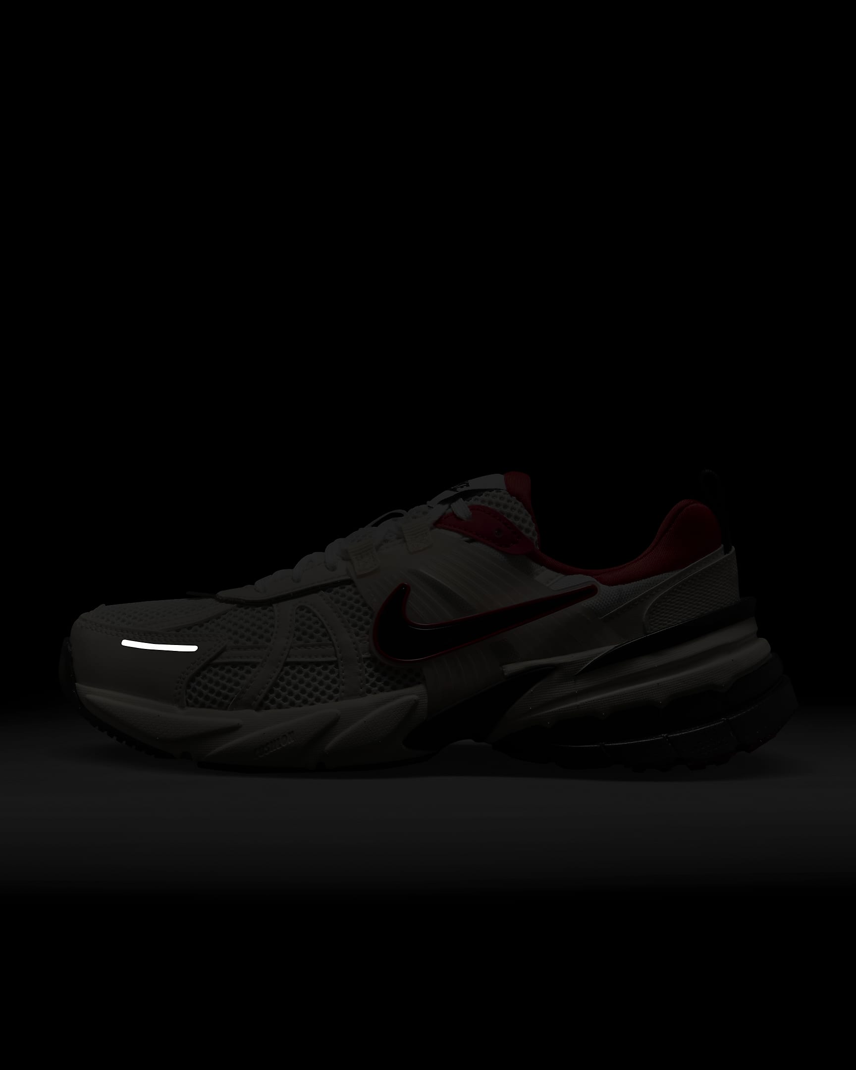 Nike V2K Run Shoes. Nike CH