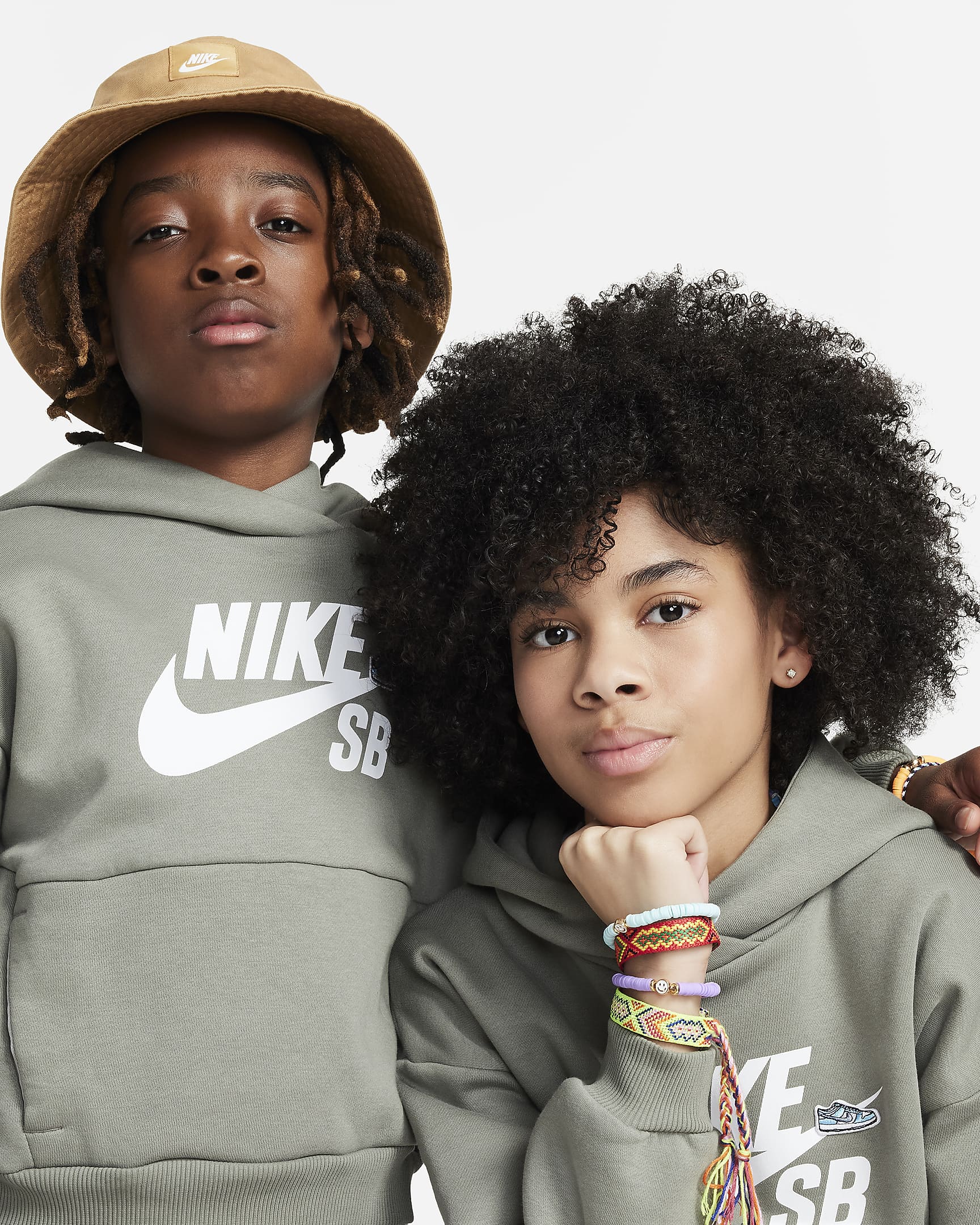 Nike SB Icon Fleece EasyOn Bol Kesimli Genç Çocuk Kapüşonlu Sweatshirt'ü - Dark Stucco/Beyaz