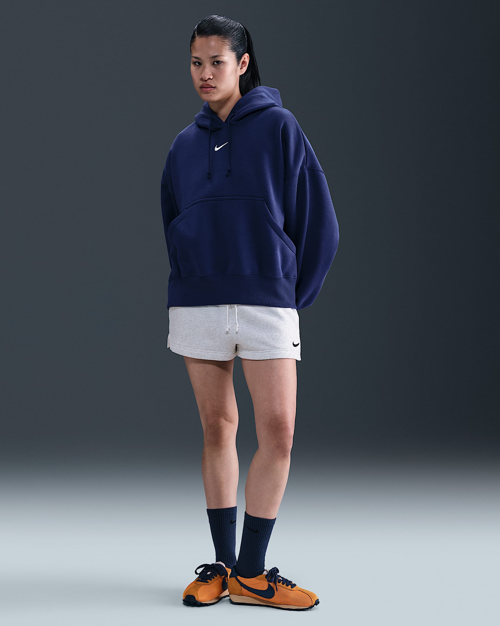 Nike Sportswear Phoenix Fleece Pantalón corto de talle medio de 5 cm - Mujer - Birch Heather/Negro