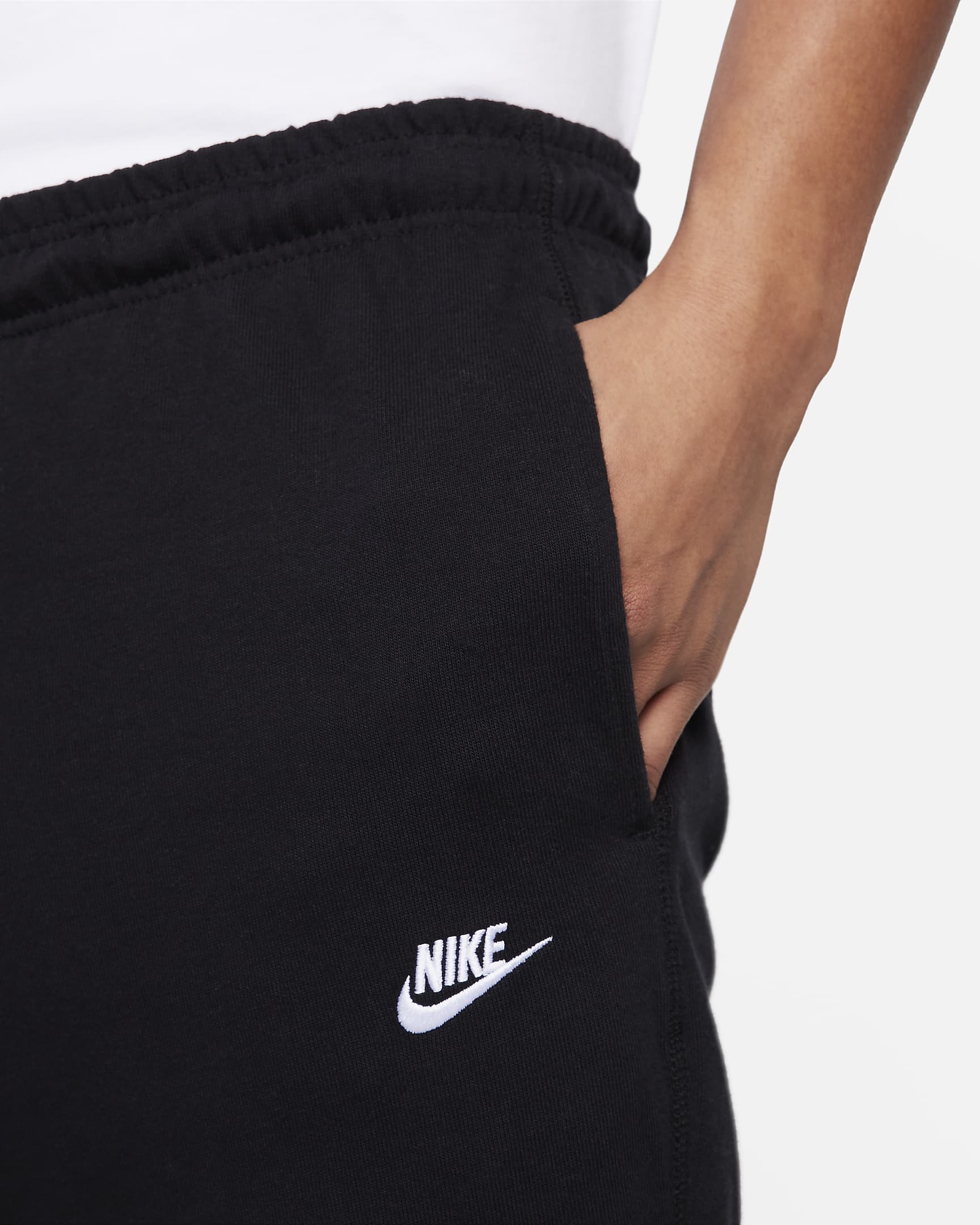 Nike Club Men's Knit Joggers - Black/White