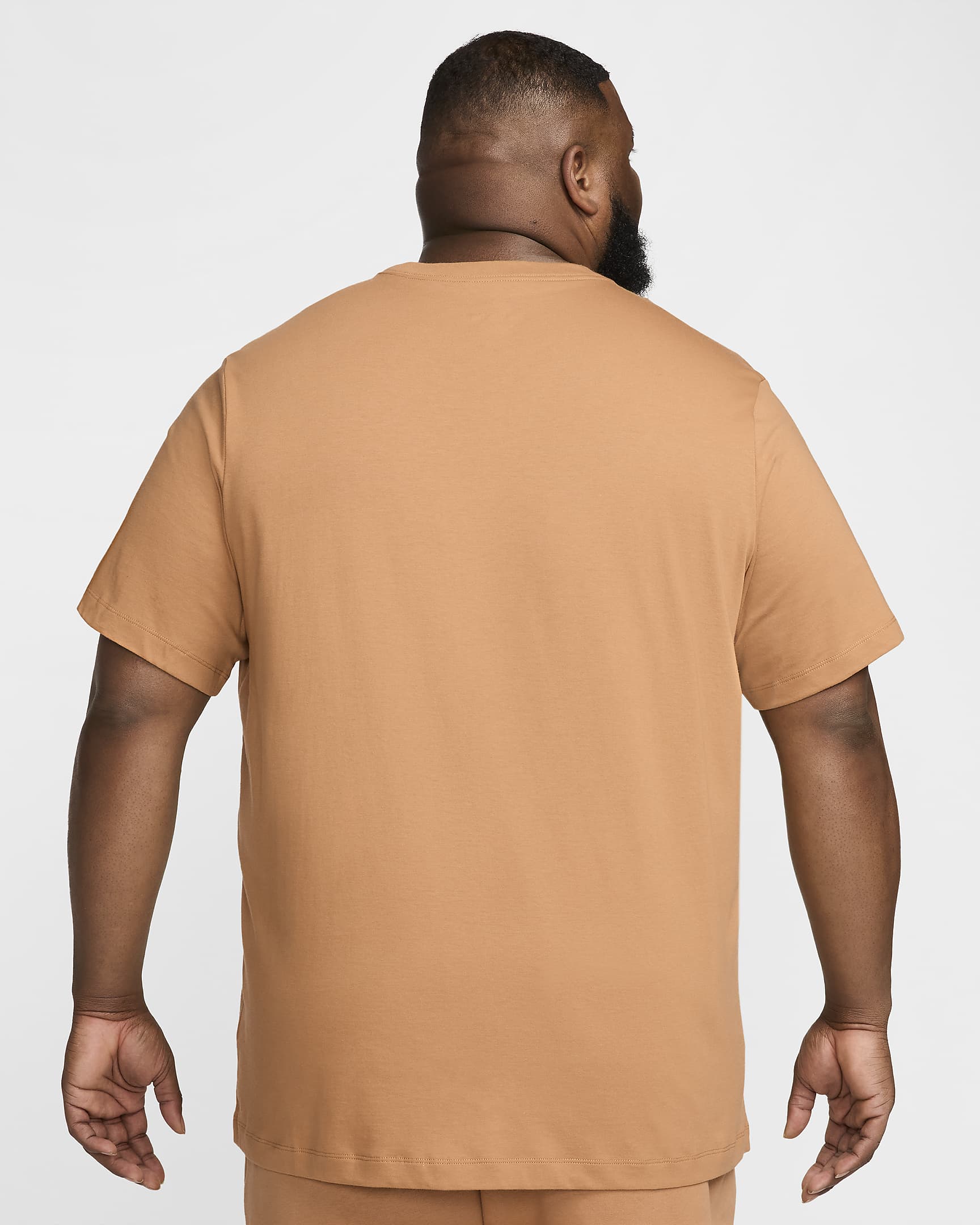 Nike Sportswear Club Men's T-Shirt - Flax