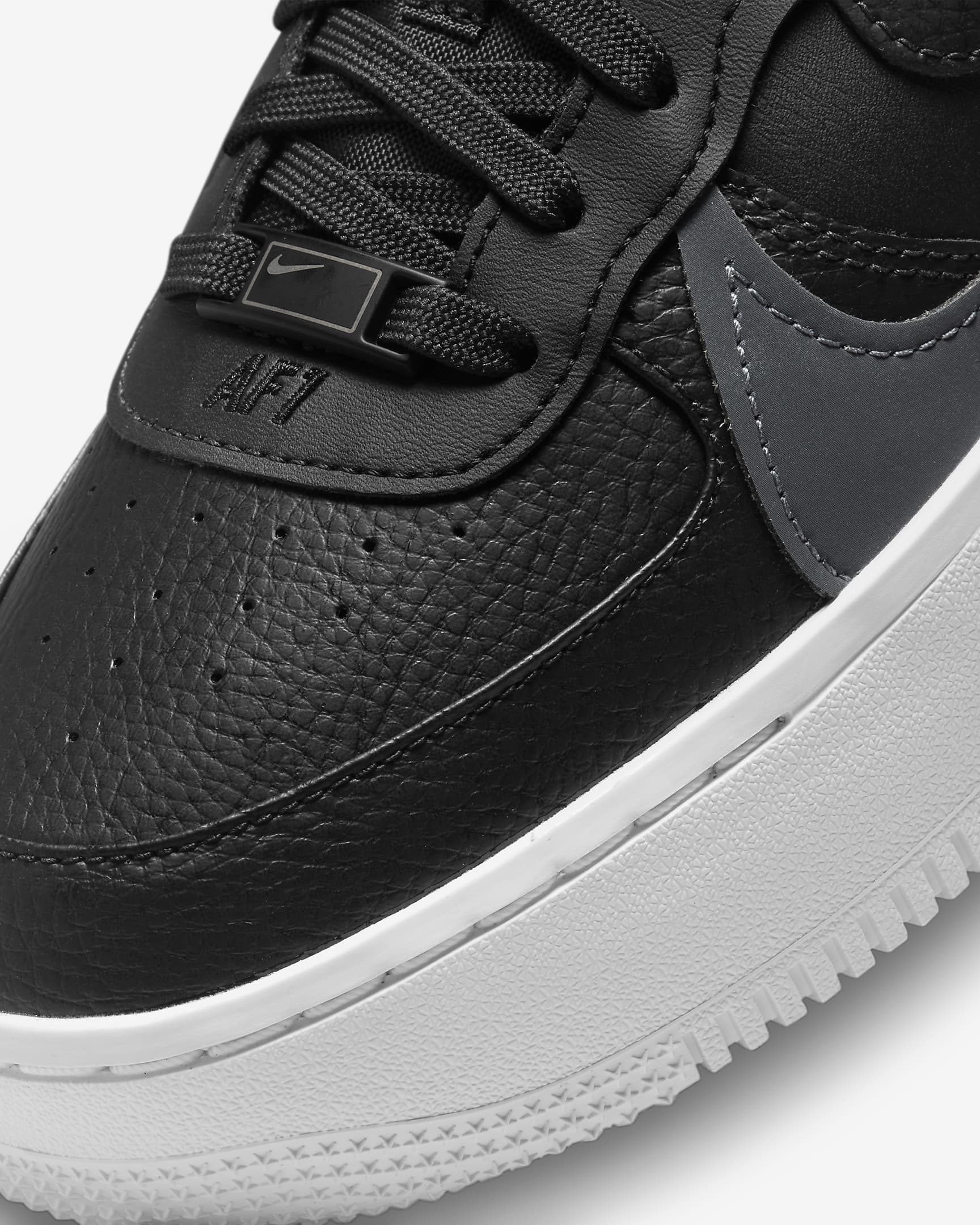 Tenis para mujer Nike Air Force 1 PLT.AF.ORM - Negro/Blanco/Negro/Antracita