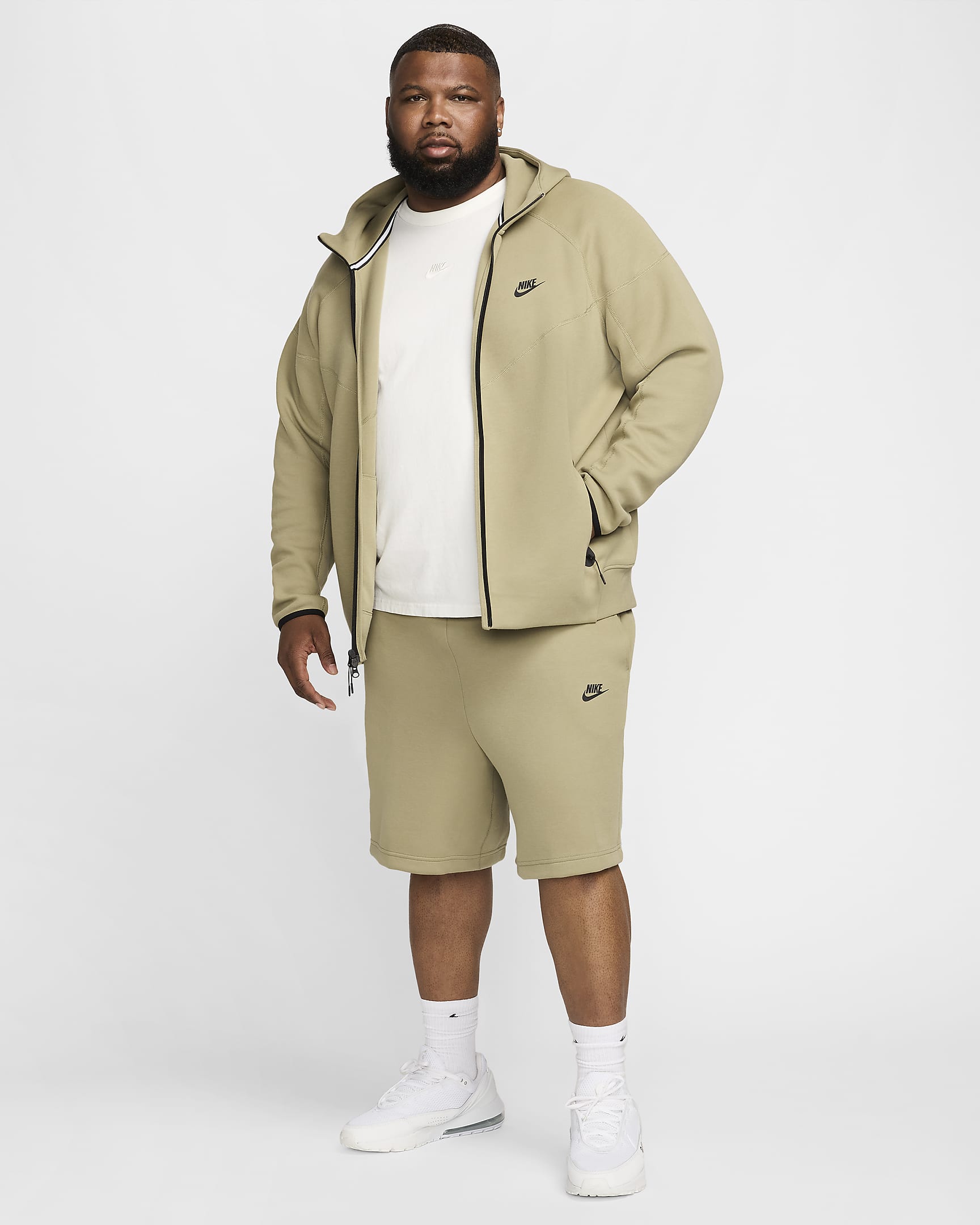 Nike Sportswear Tech Fleece Windrunner hettejakke til herre - Neutral Olive/Svart