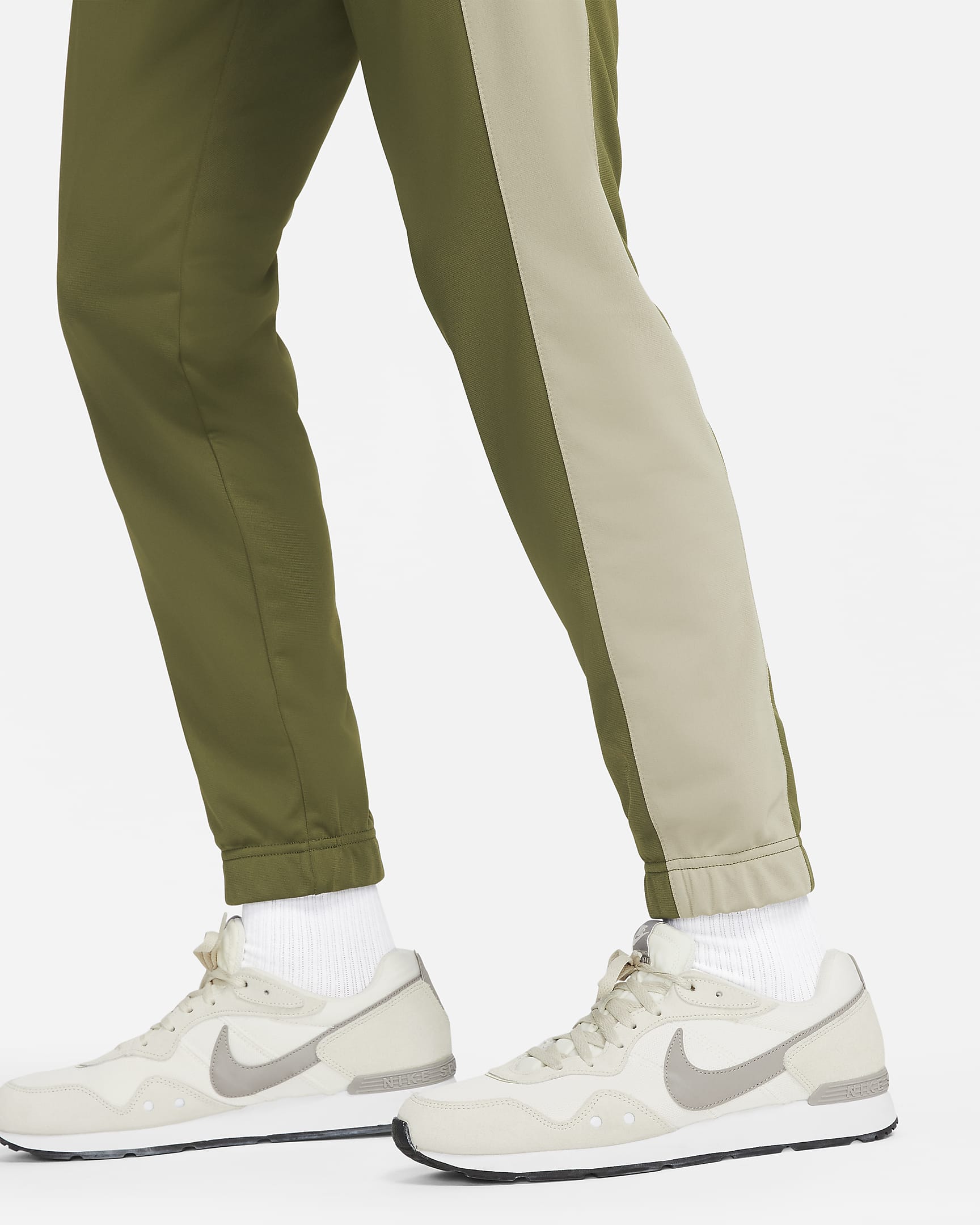 Nike Sportswear Sport Essentials Men's Poly-Knit Tracksuit. Nike GB