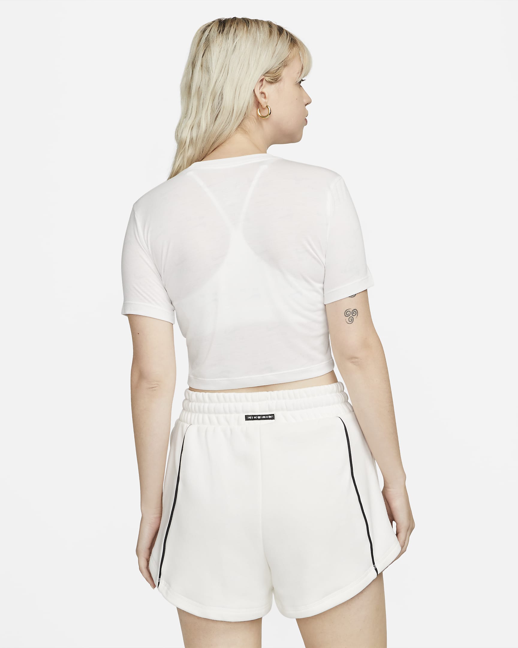 Nike Air Women's Slim-Fit Printed Crop T-Shirt. Nike IL