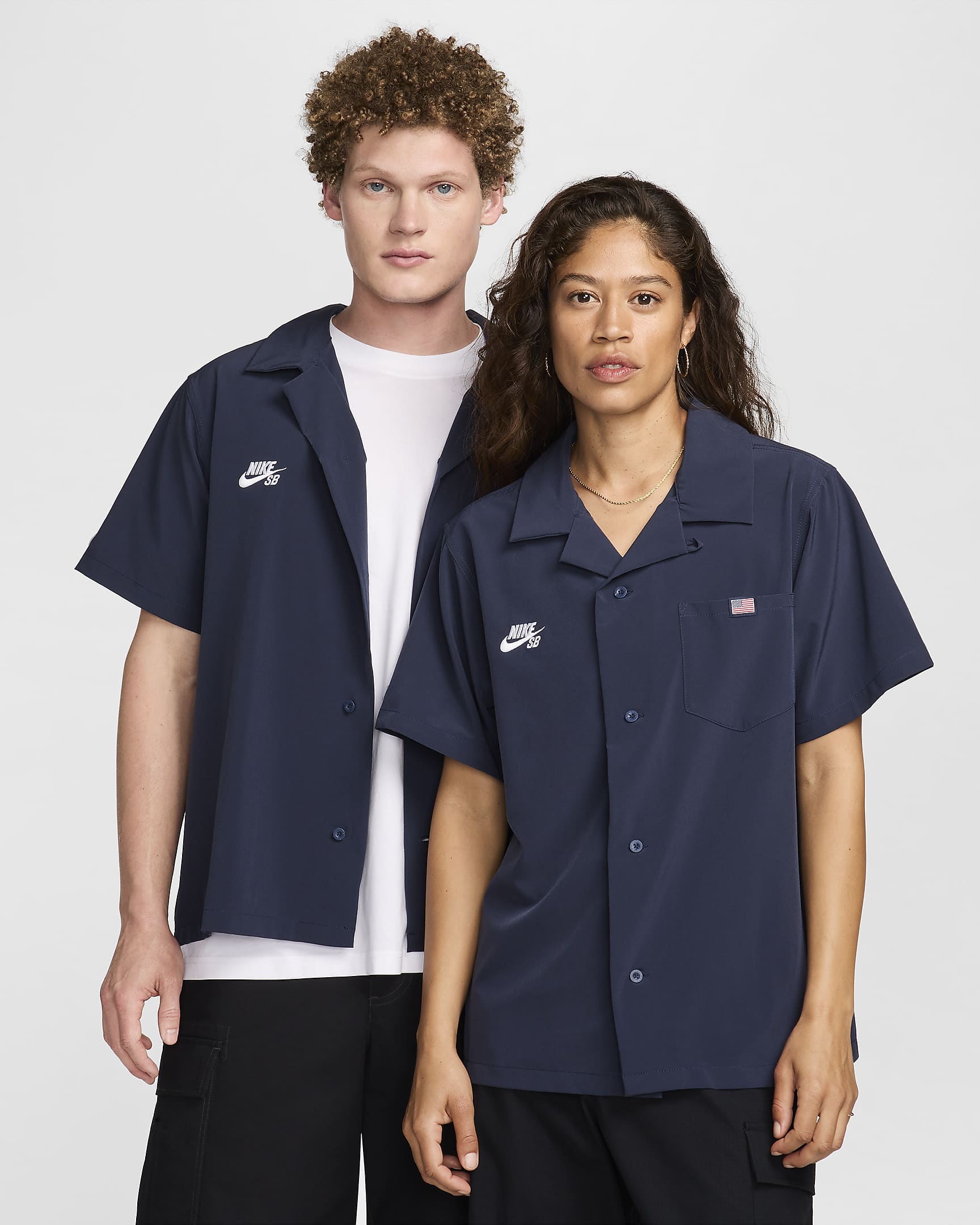 Nike SB USA Short-Sleeve Button-Down Skate Bowler - Obsidian/White