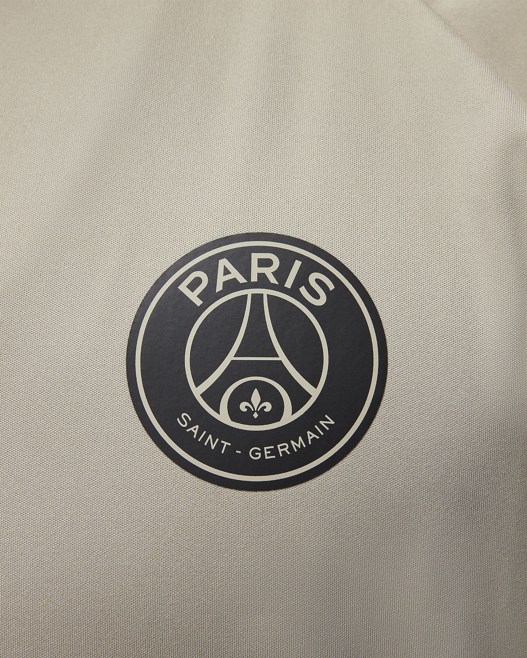 Paris Saint-Germain Strike Winter Warrior (tredjedrakt) Jordan Storm-FIT fotballtreningsoverdel til herre - Stone/Stone/Svart