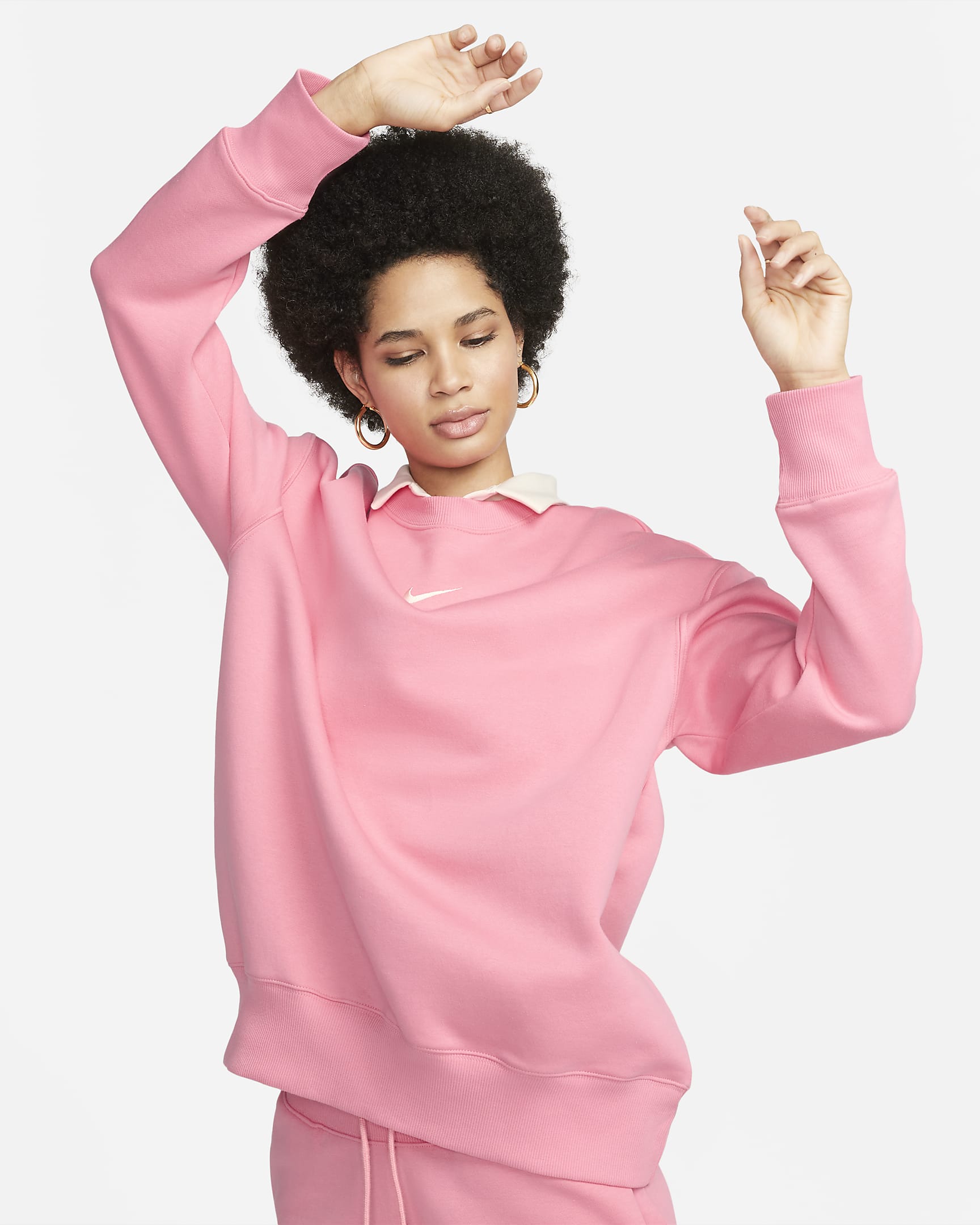 Nike Sportswear Phoenix Fleece Women's Oversized Crew-Neck Sweatshirt - Coral Chalk/Sail