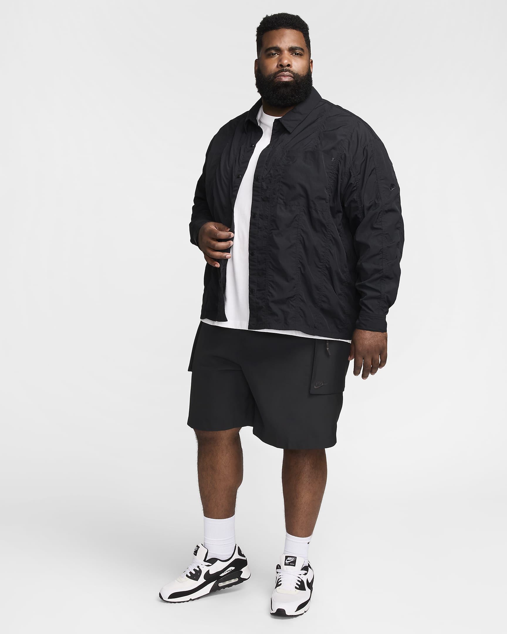 Nike Sportswear Tech Pack Utility-Webshorts für Herren - Schwarz/Schwarz/Schwarz