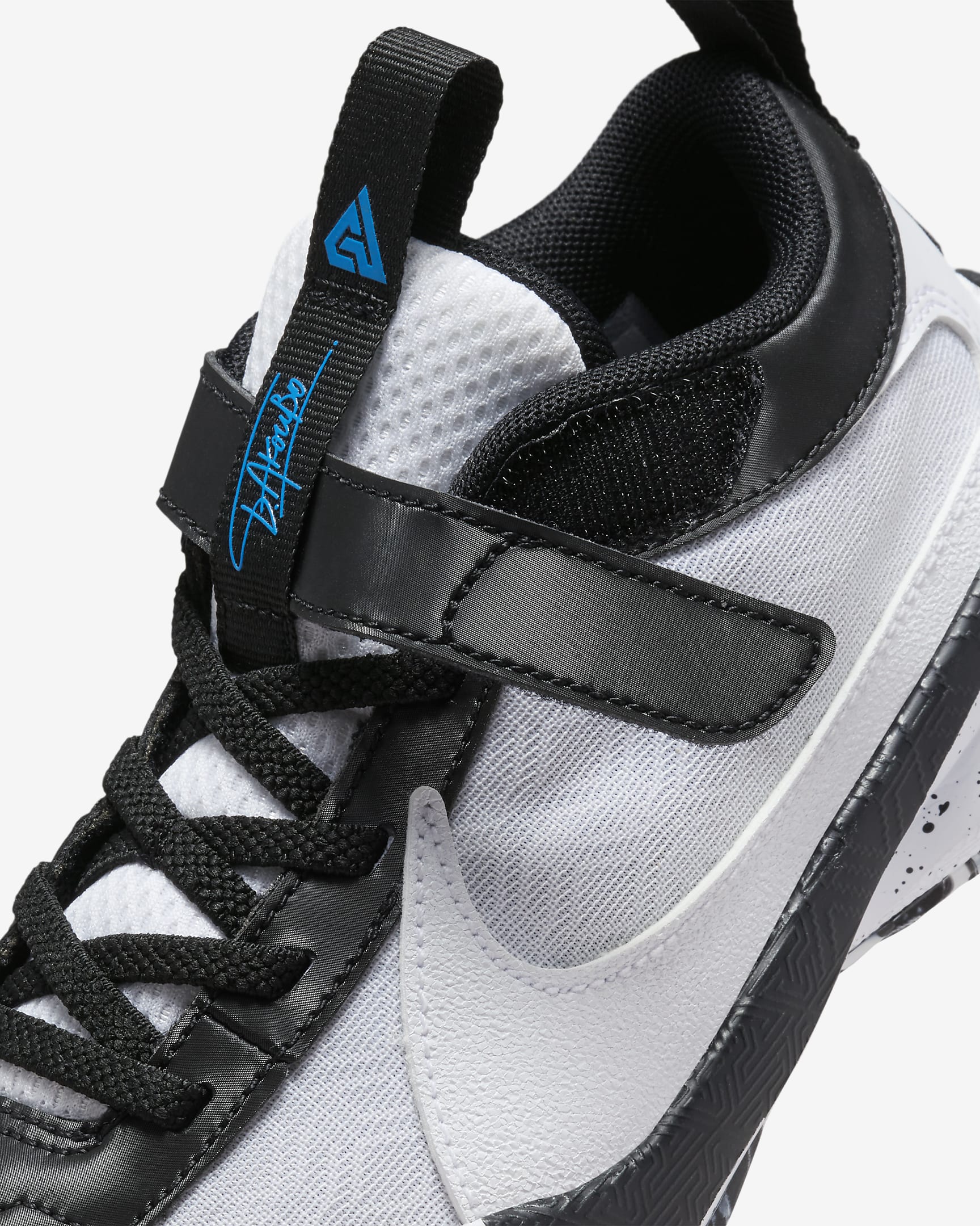 Tenis para niños de preescolar Giannis Freak 5 - Blanco/Negro/Azul foto/Blanco