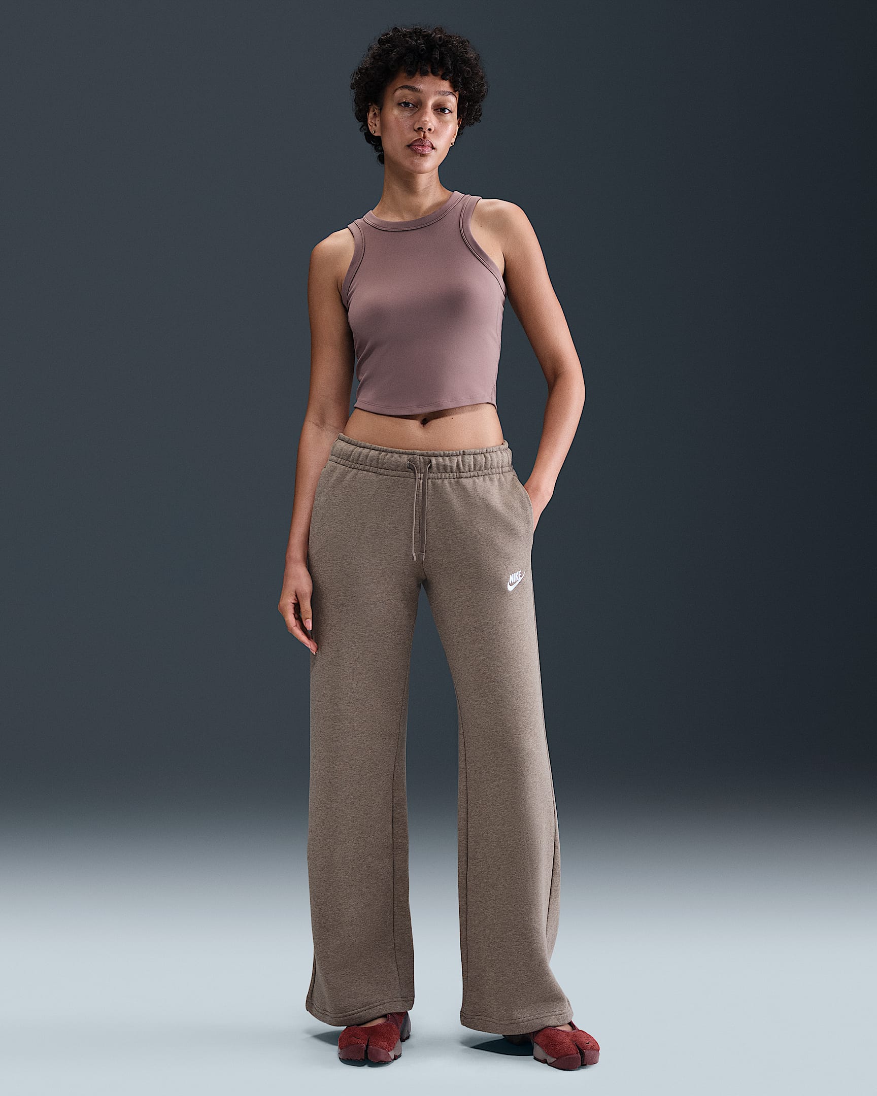 Nike Sportswear Club Fleece Women's Mid-Rise Wide-Leg Sweatpants - Mink Brown/Heather/White