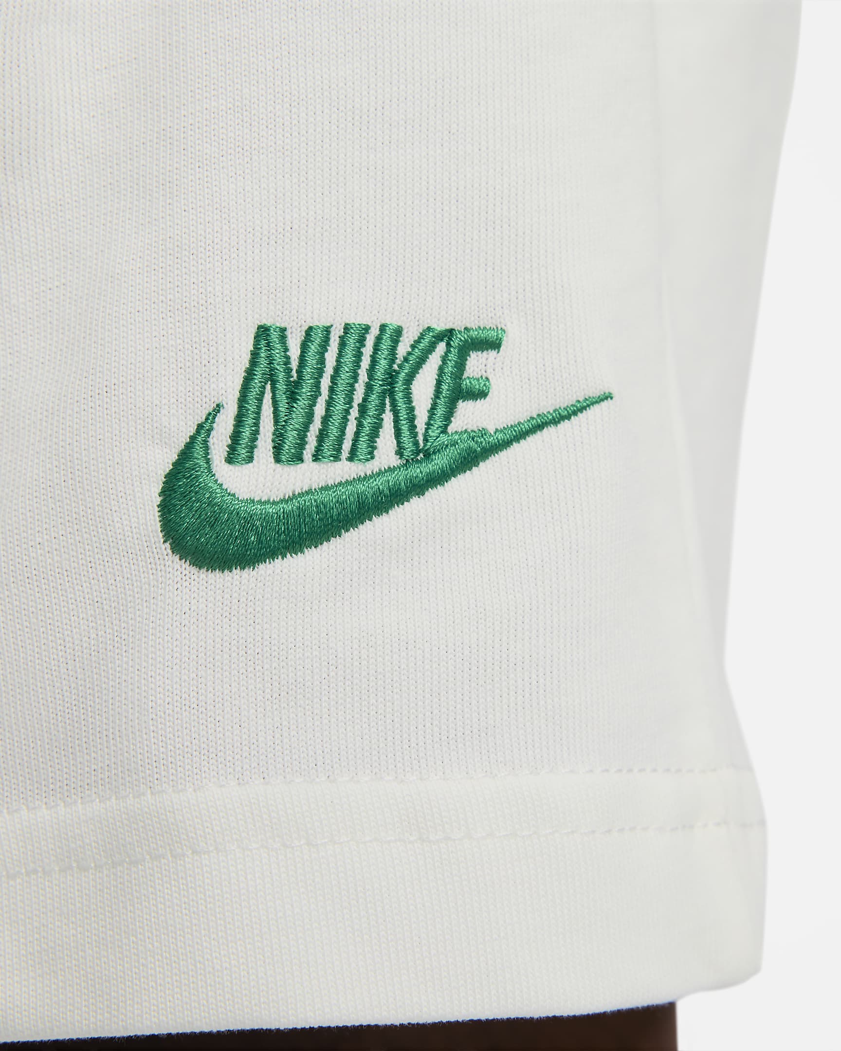 Nike Sportswear Club Men's Shorts. Nike AT