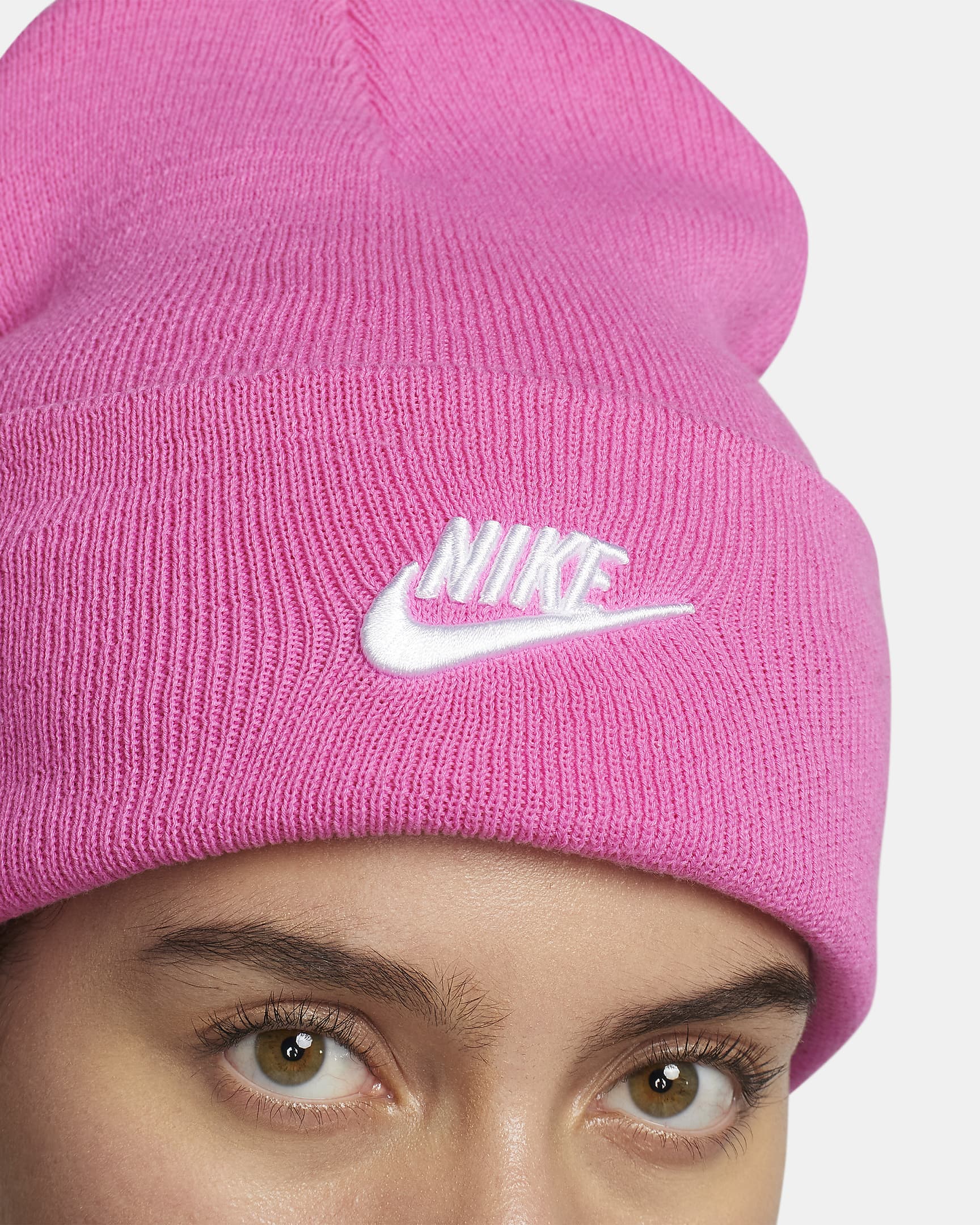 Nike Peak Gorro Futura con doblez elevada - Playful Pink/Blanco