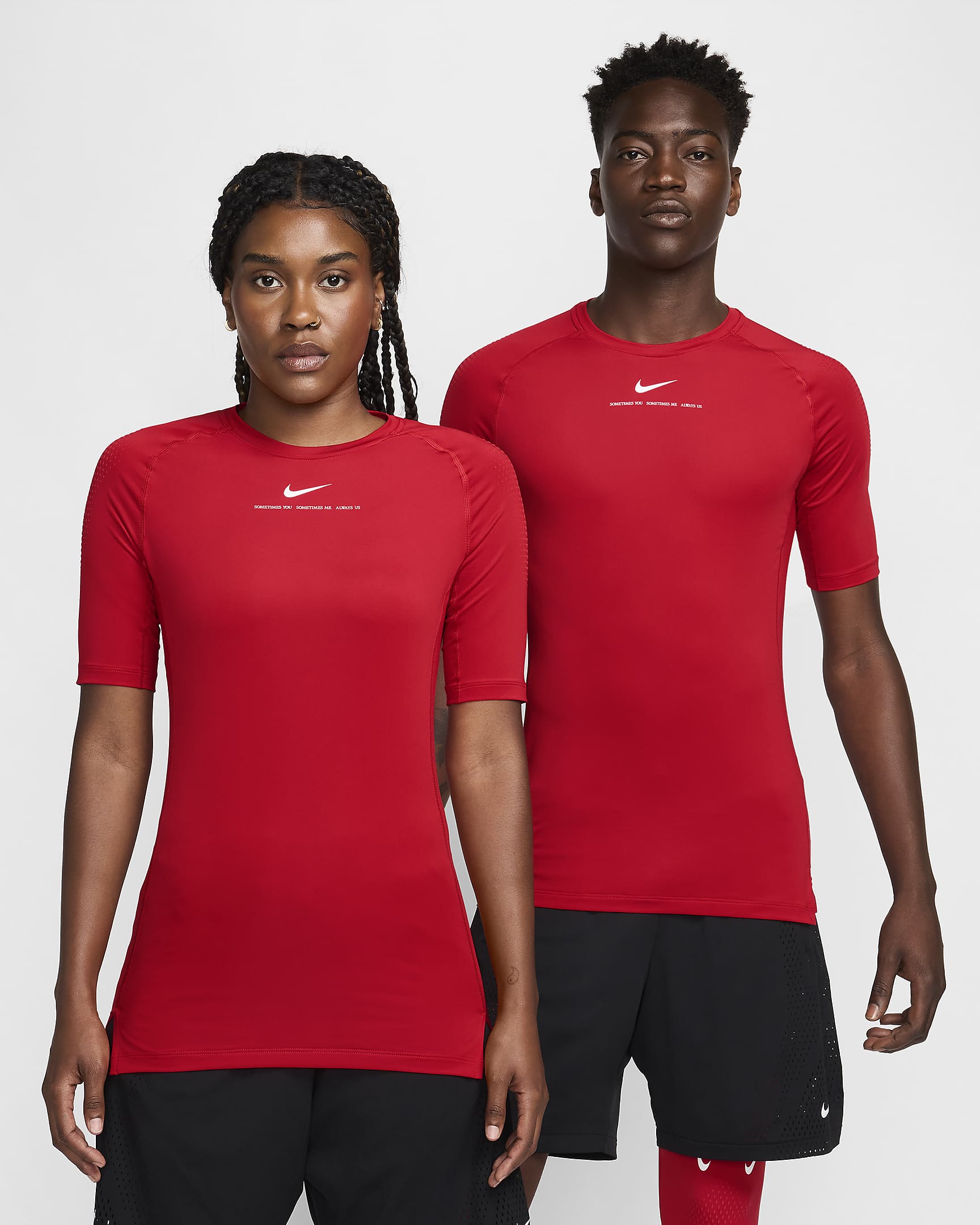 Haut de basketball première couche à manches courtes NOCTA pour Homme - University Red/Blanc