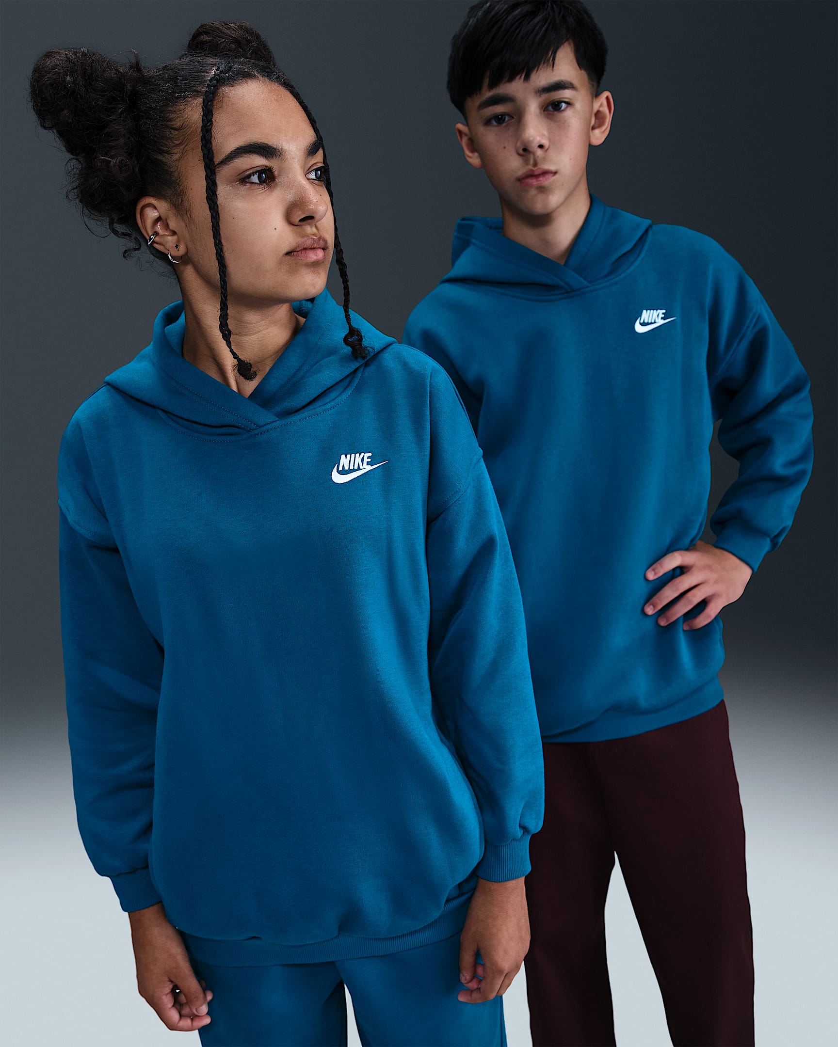 Nike Sportswear Club Fleece Big Kids' Oversized Pullover Hoodie - Green Abyss/Green Abyss/White