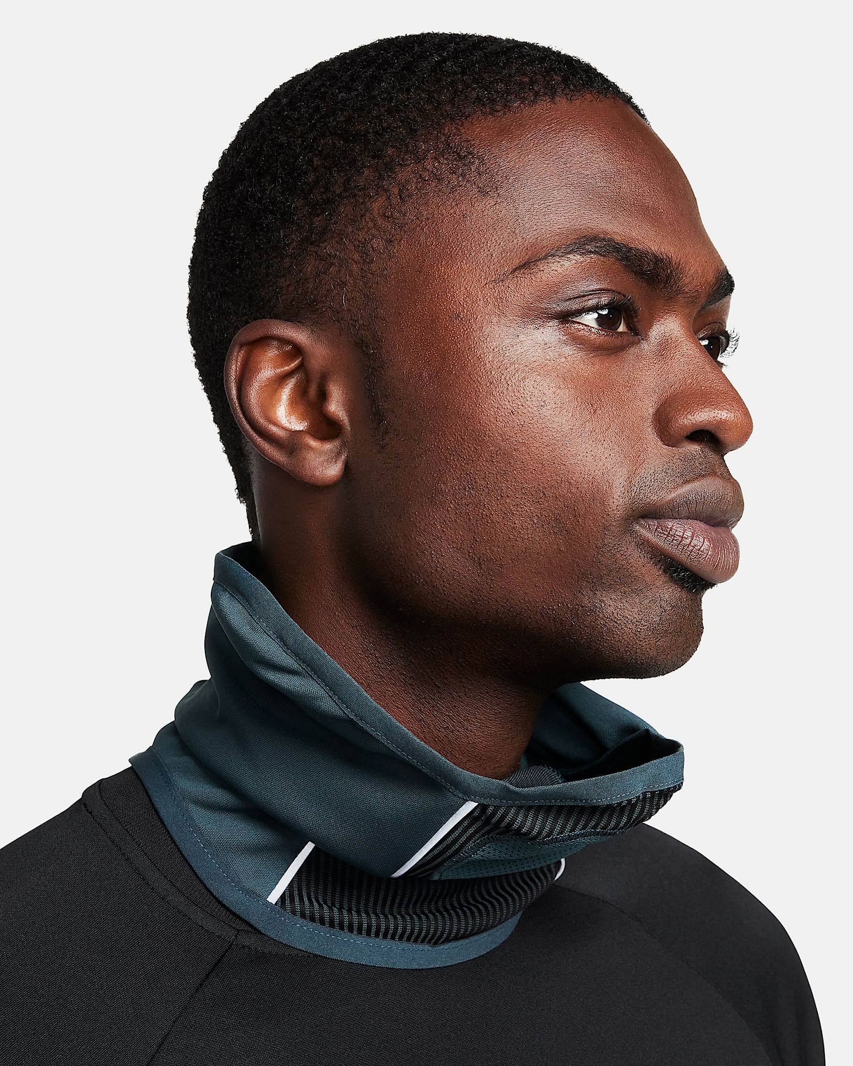 nike football snood