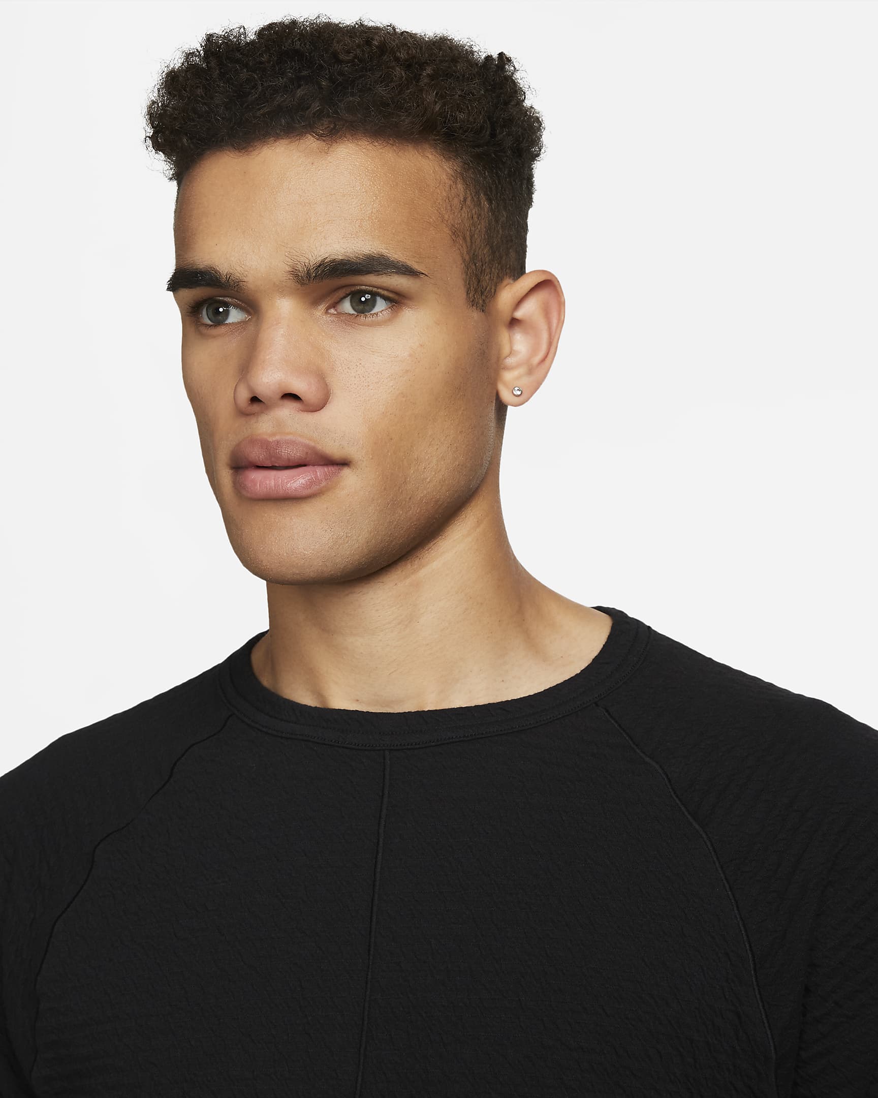 Nike Yoga Texture Men's Nike Dri-FIT Long-Sleeve Yoga Top. Nike SI