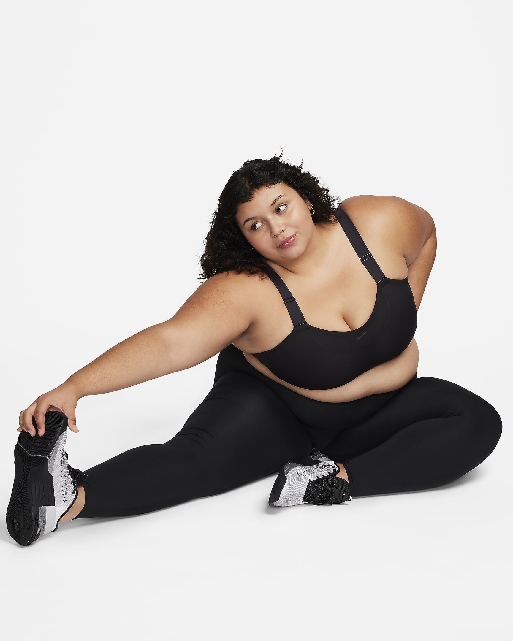 Brassière de sport rembourrée ajustable à maintien supérieur Nike Alpha pour femme - Noir/Noir/Dark Smoke Grey/Dark Smoke Grey